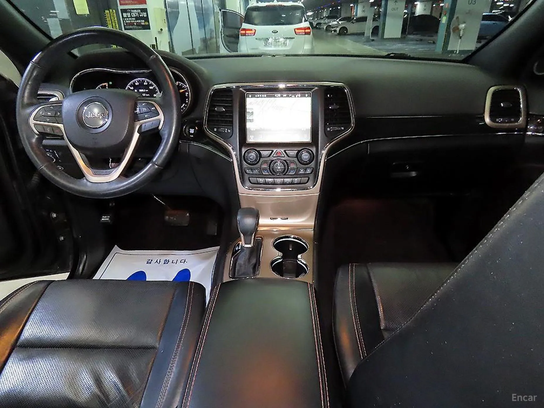 Jeep Grand Cherokee превью 10