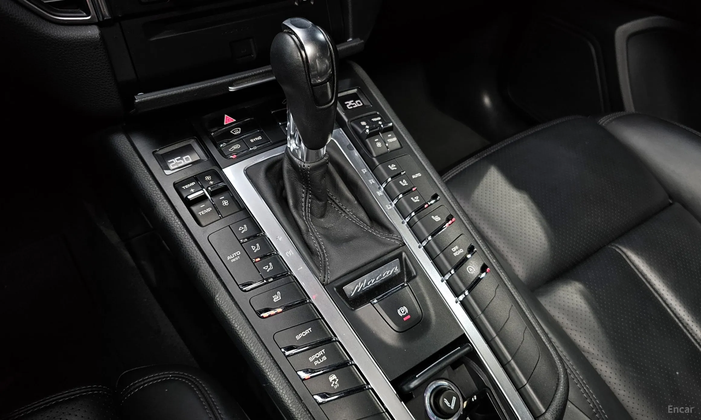 Porsche Macan превью 9