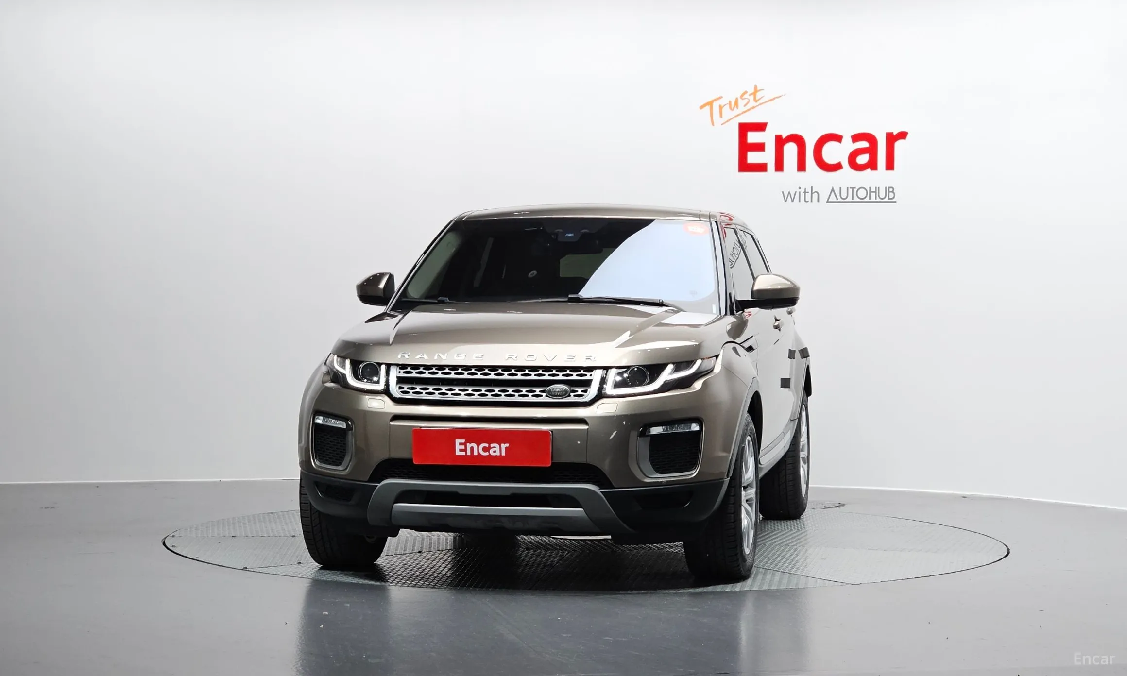 Land Rover Range Rover Evoque превью 3