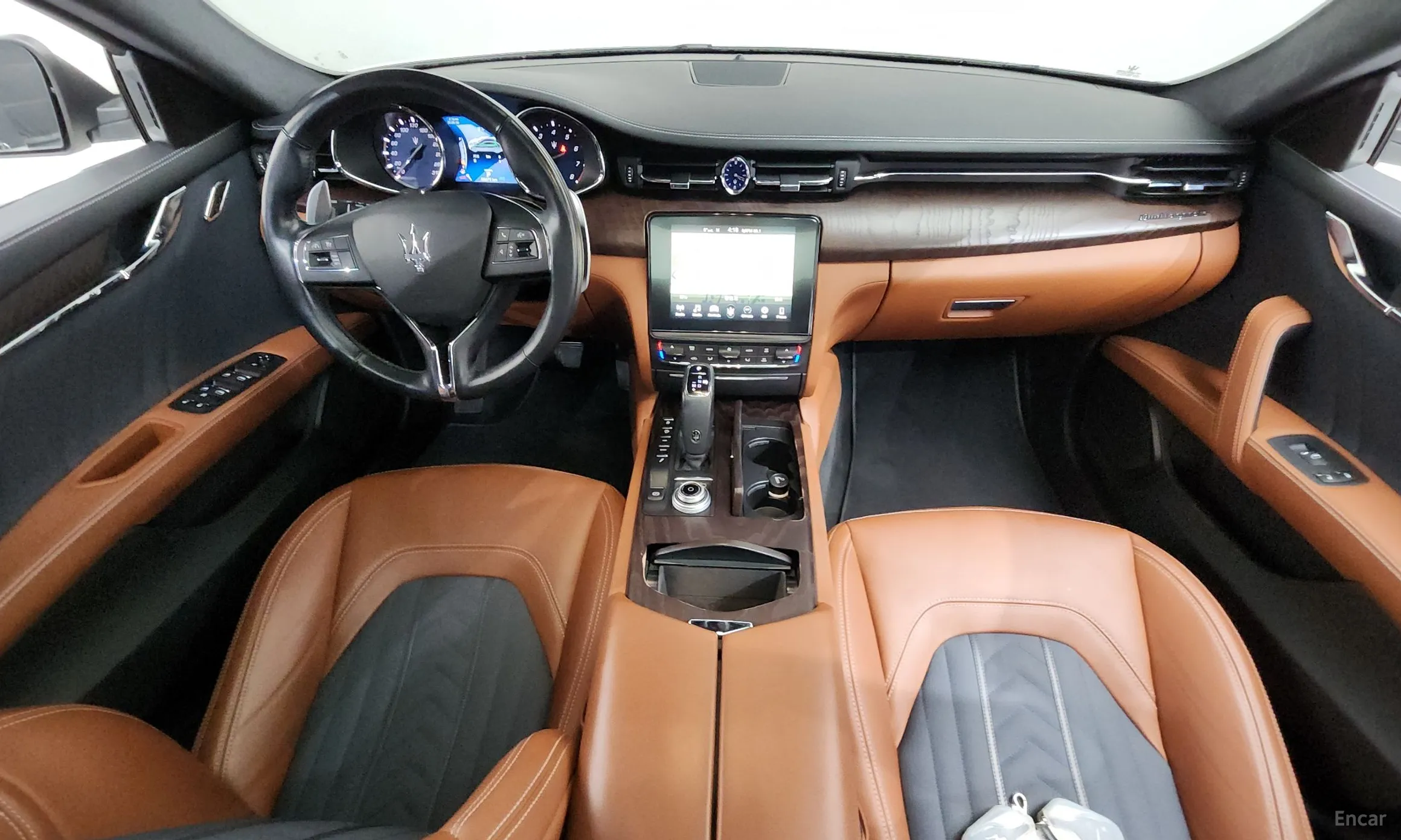 Maserati Quattroporte превью 7
