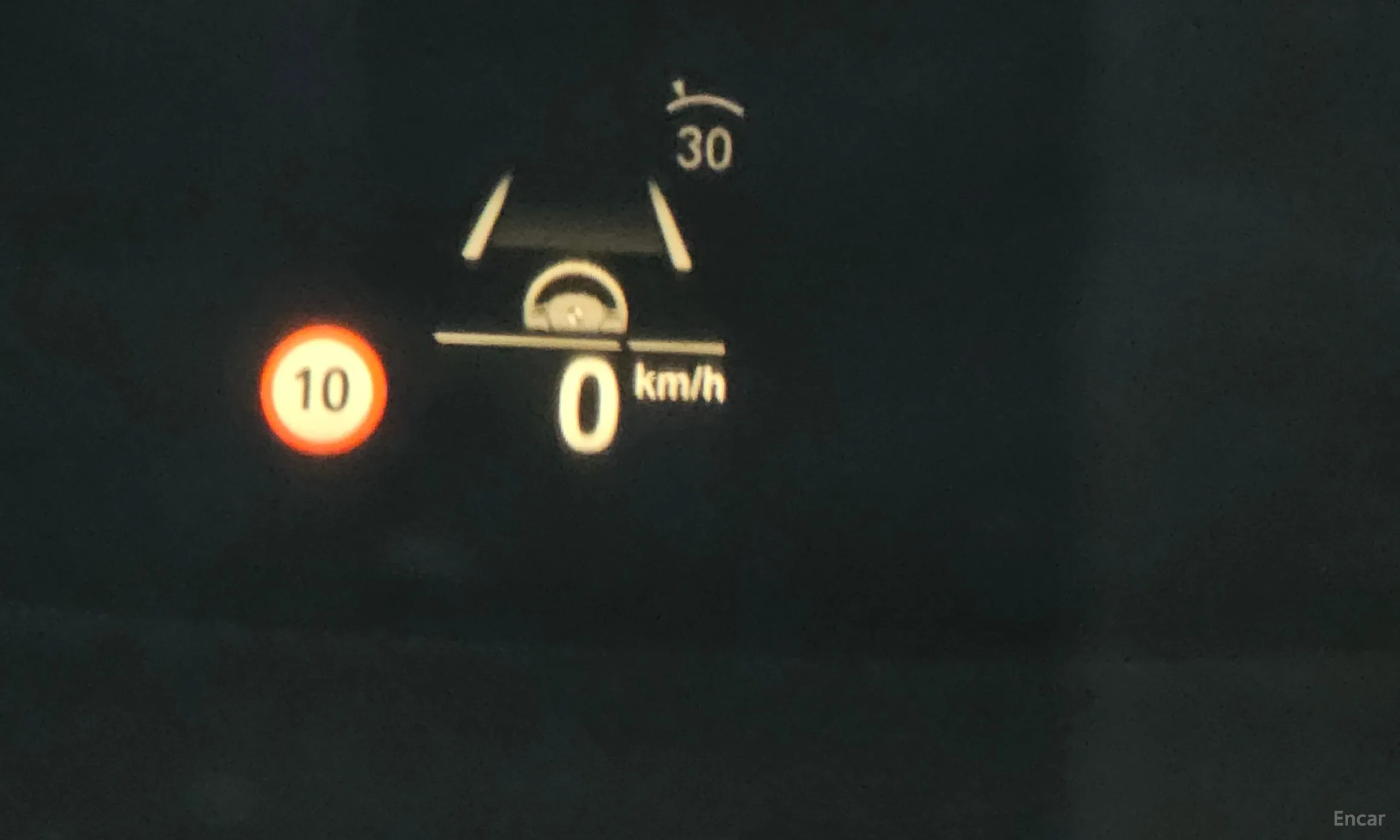 BMW 5 Series (G30) превью 18