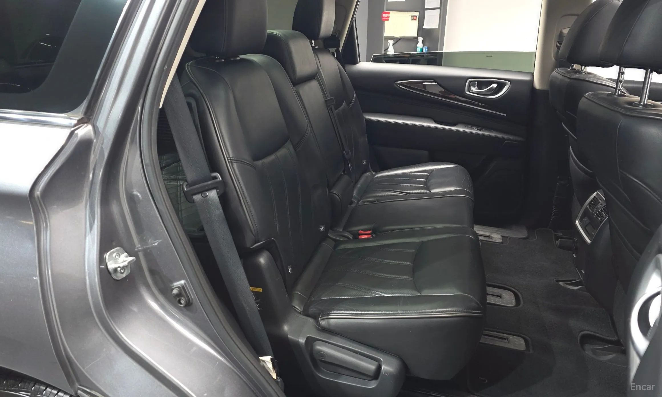 Infiniti QX60 превью 11