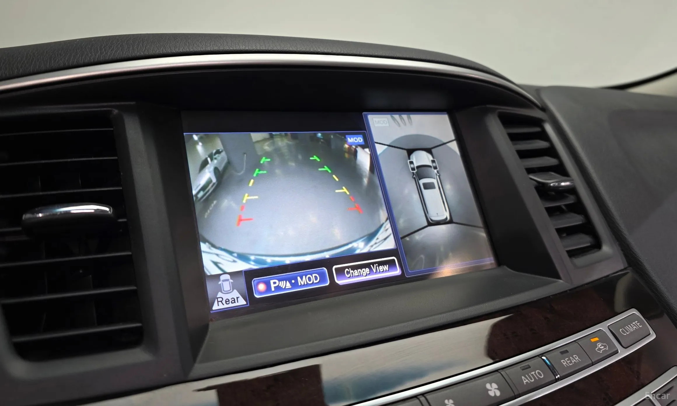 Infiniti QX60 превью 16