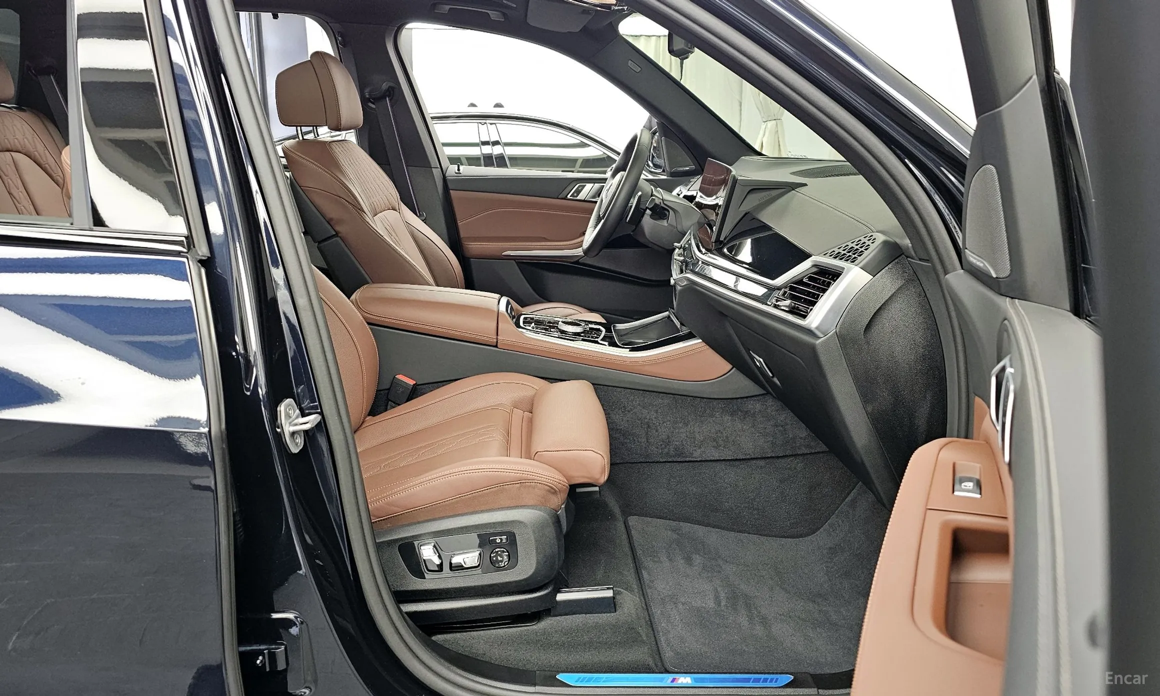 BMW X5 (G05) превью 11
