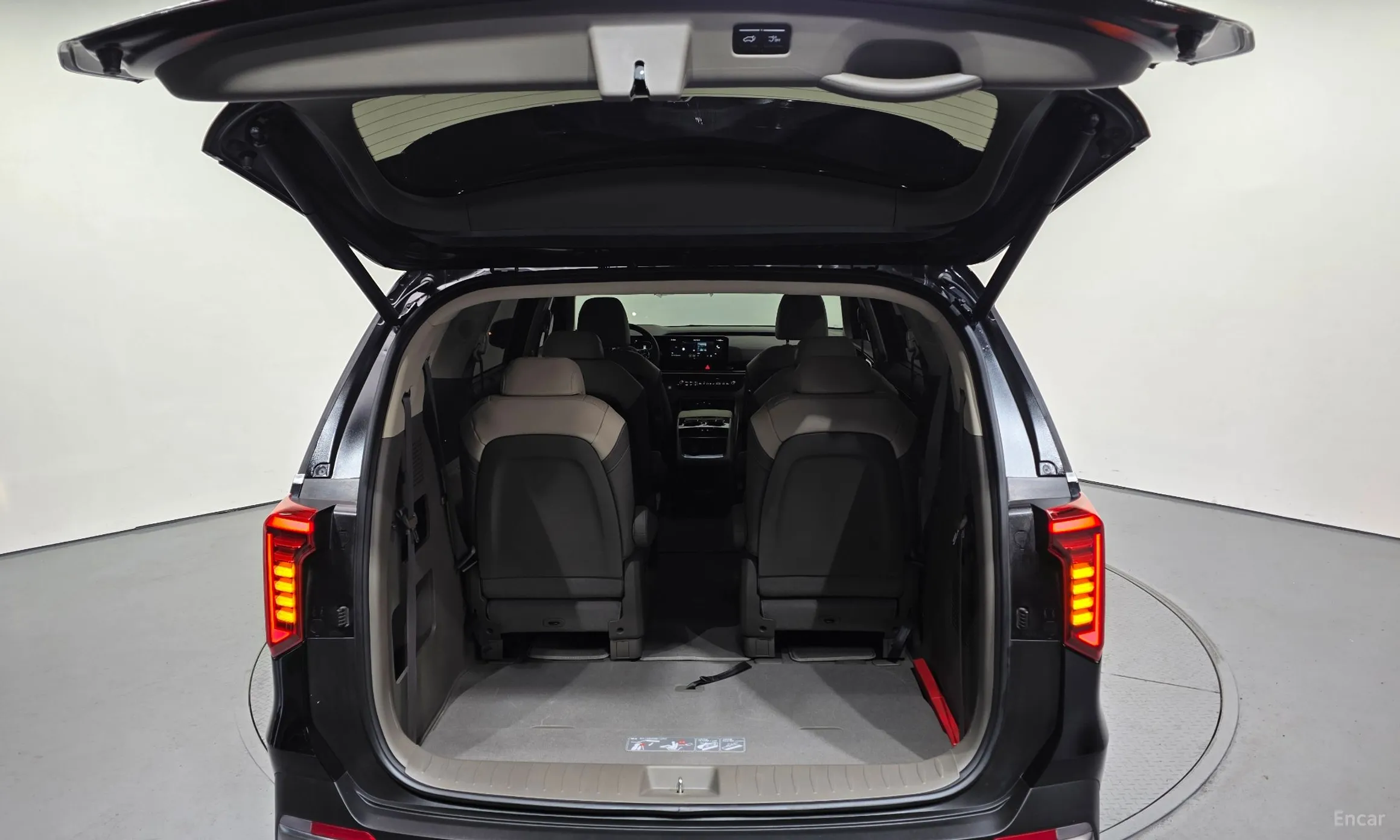 Kia Carnival 4th Generation превью 20