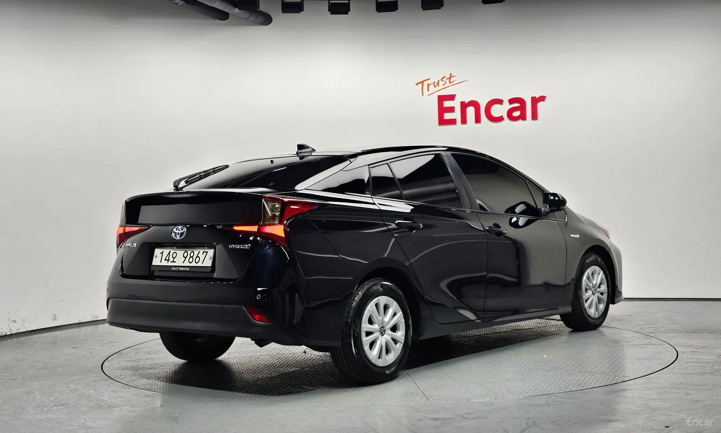 Toyota Prius 4th Generation