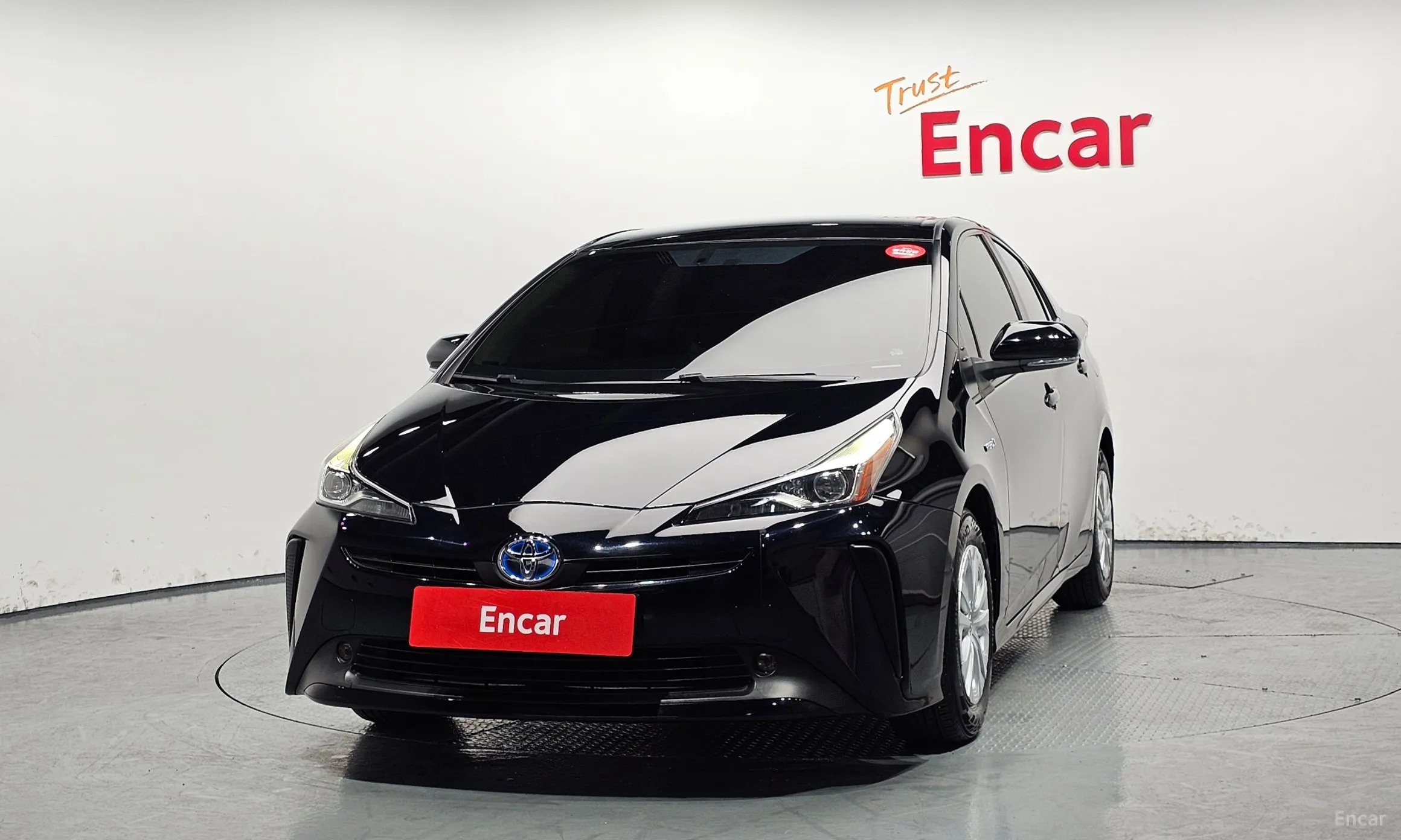 Toyota Prius 4th Generation превью 3