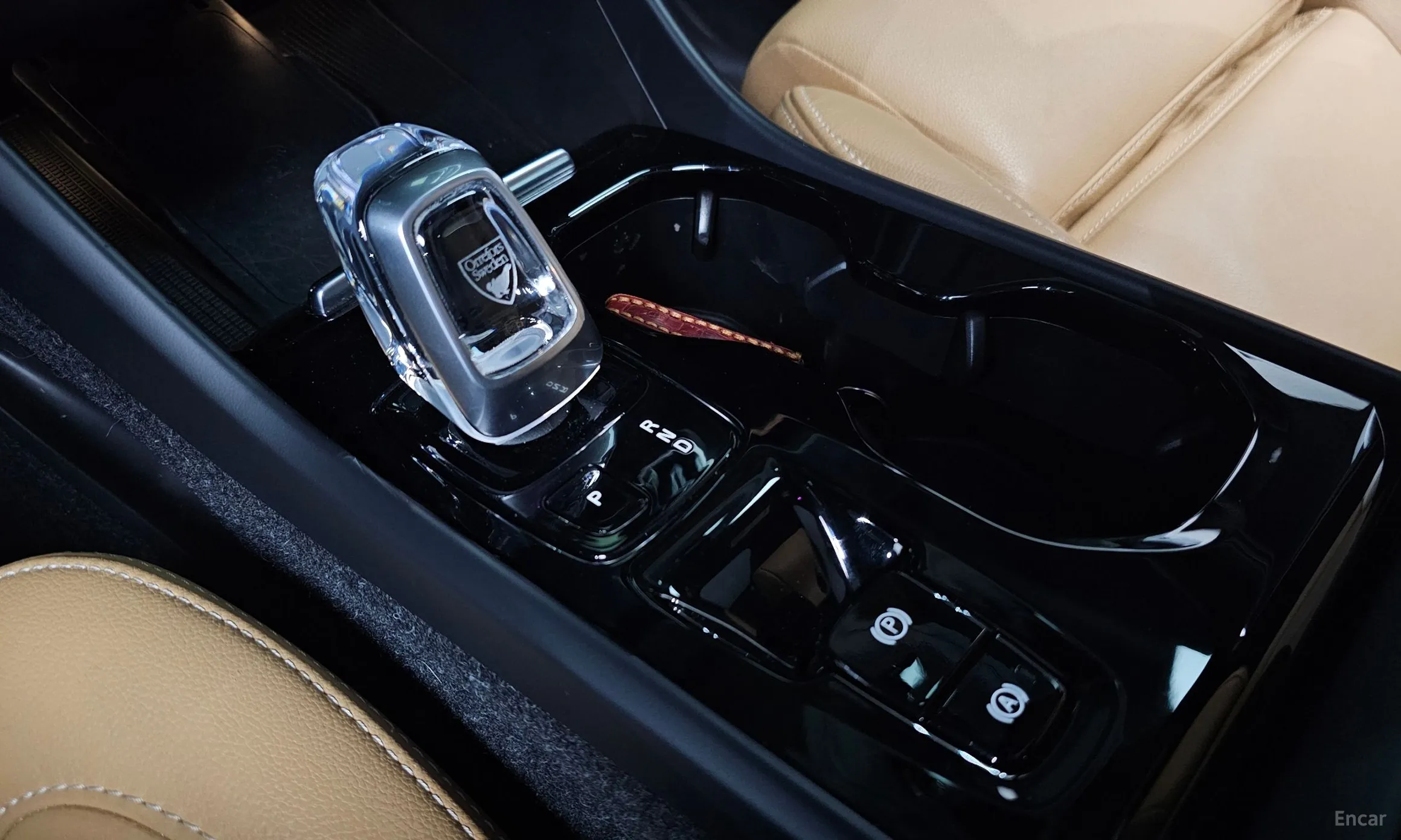 Volvo XC40 превью 9