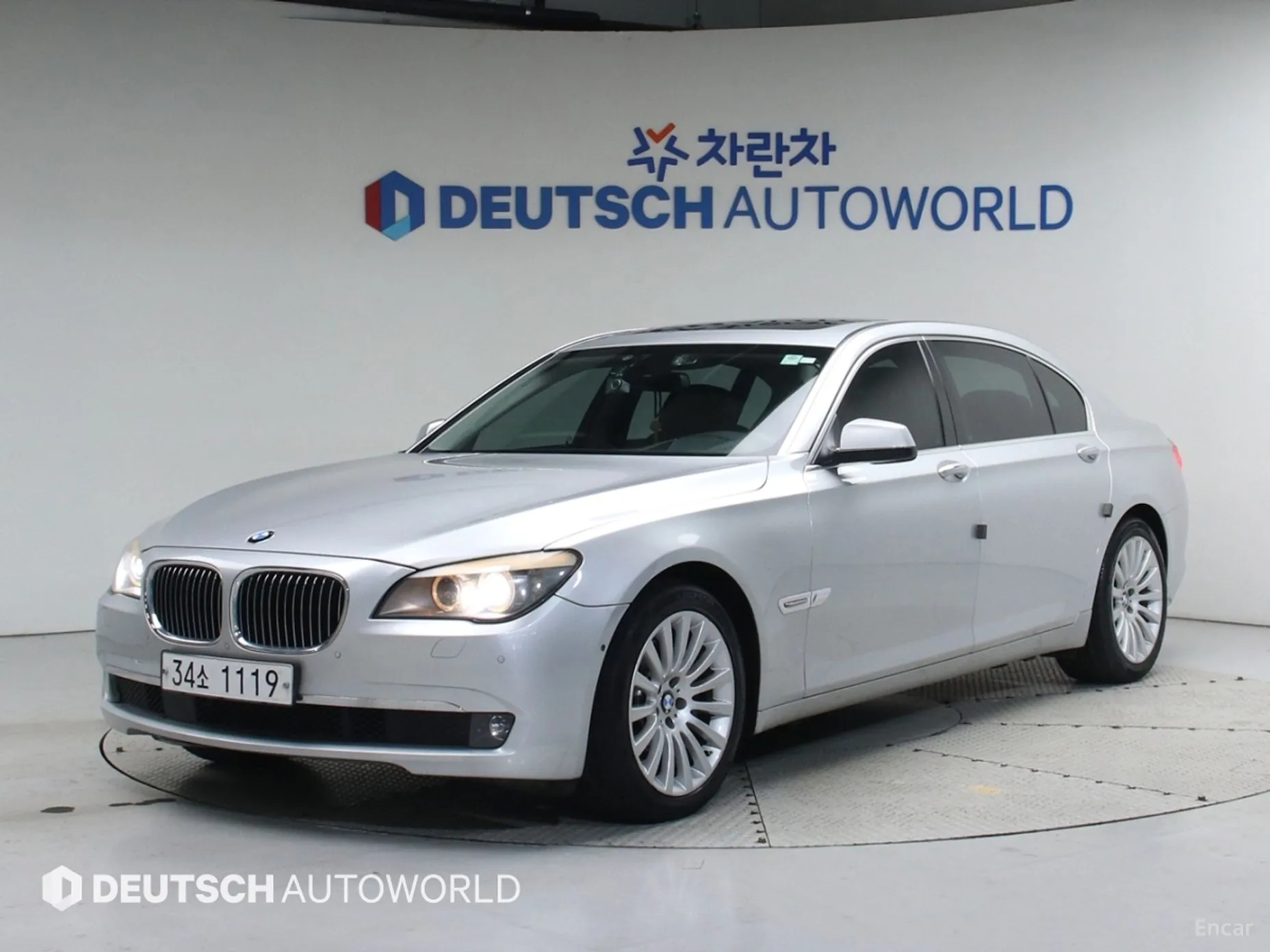 BMW 7 Series (F01)