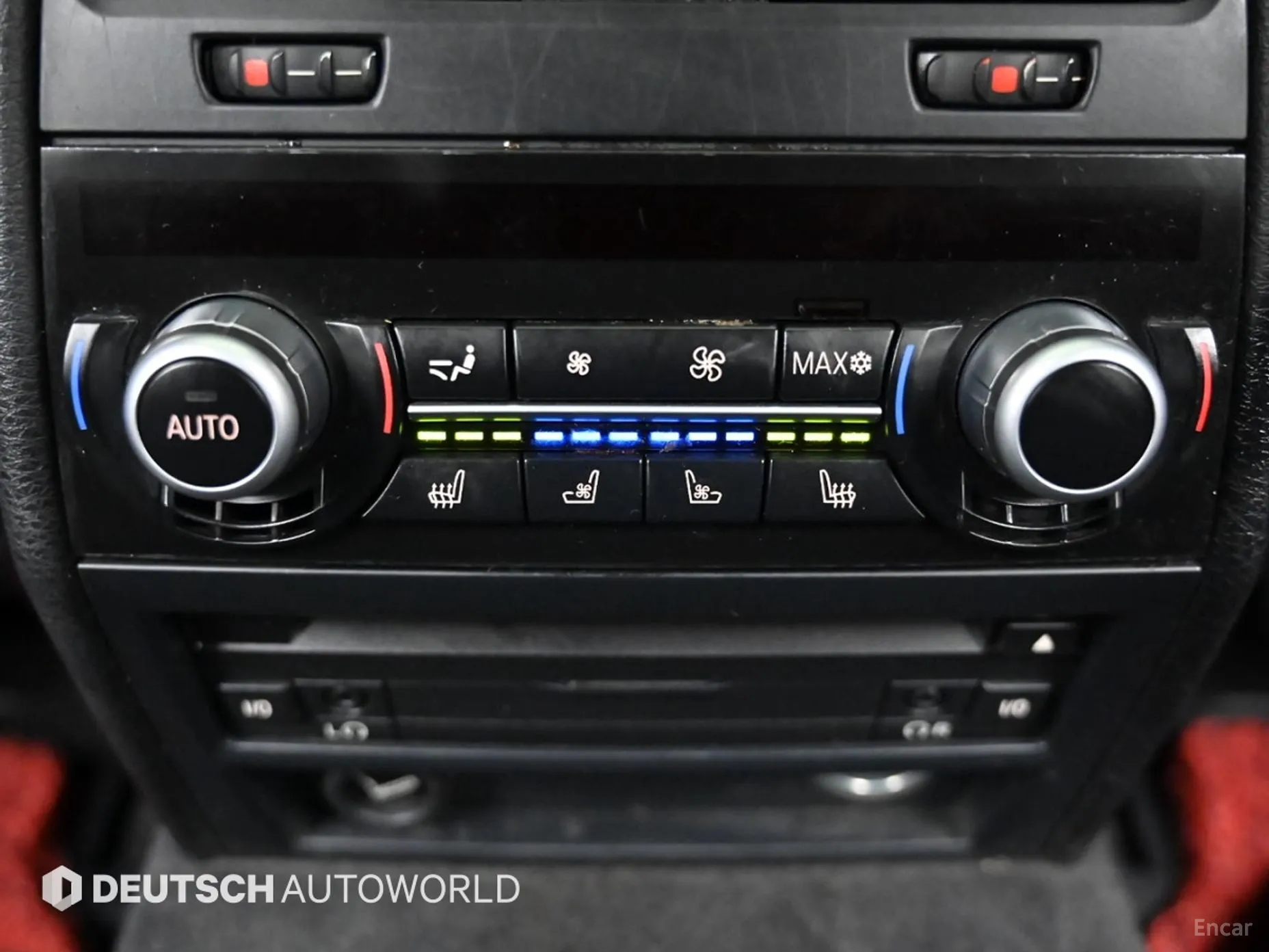 BMW 7 Series (F01) превью 16