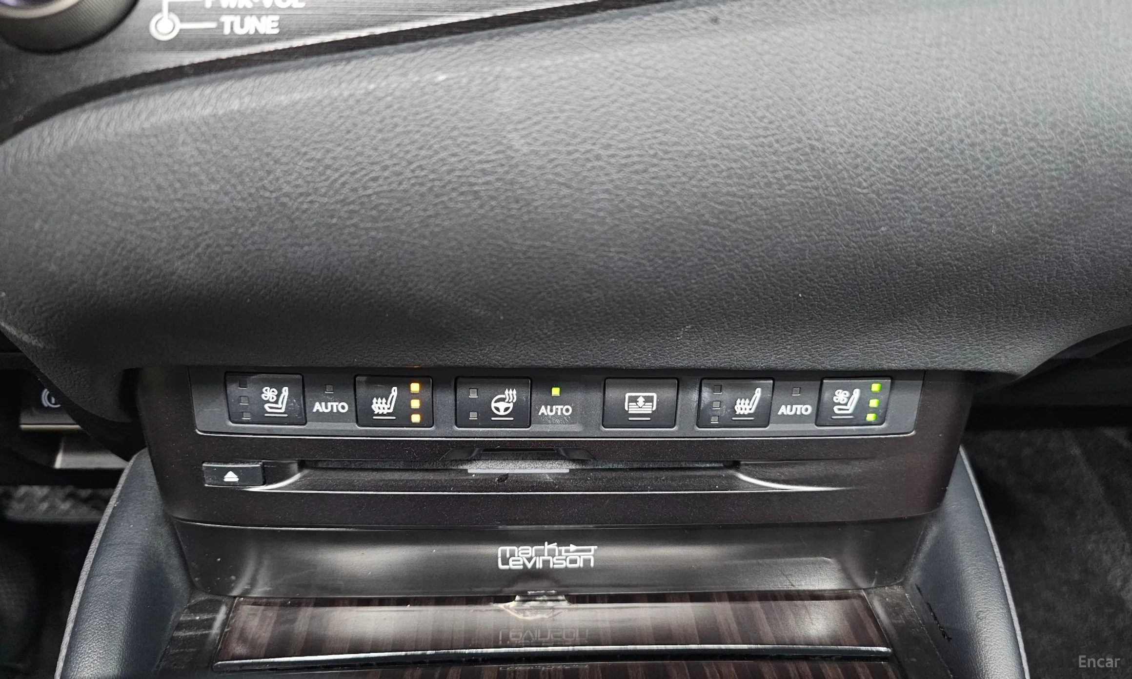 Lexus ES300h 7th Generation превью 17
