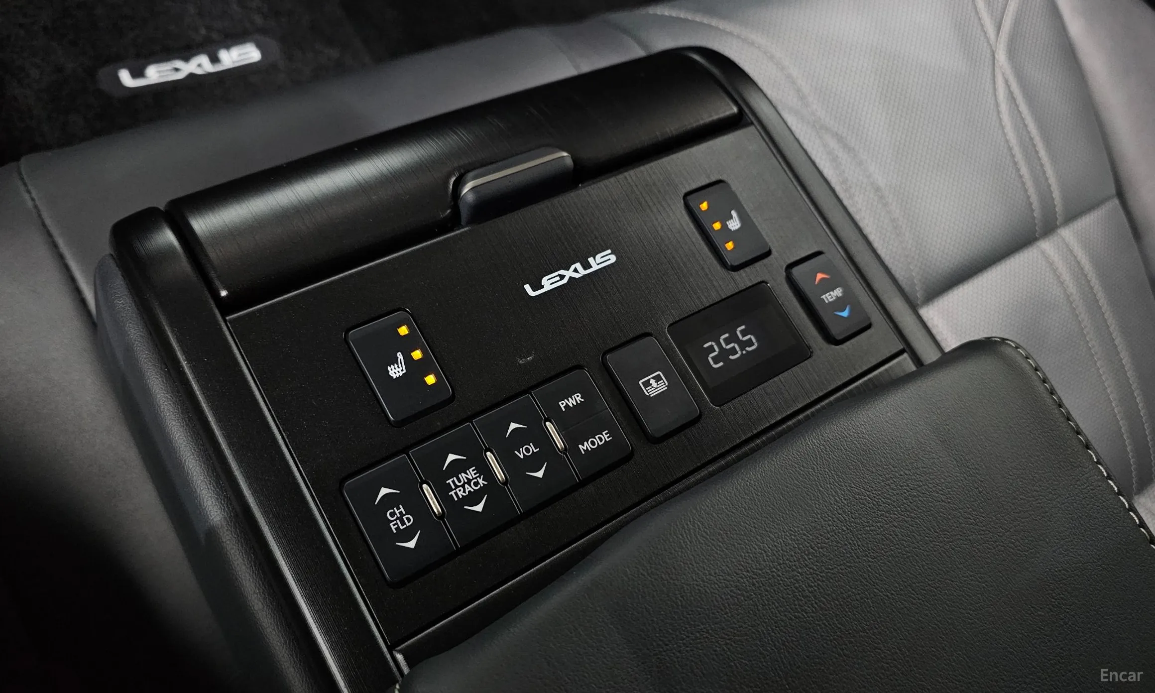 Lexus ES300h 7th Generation превью 19