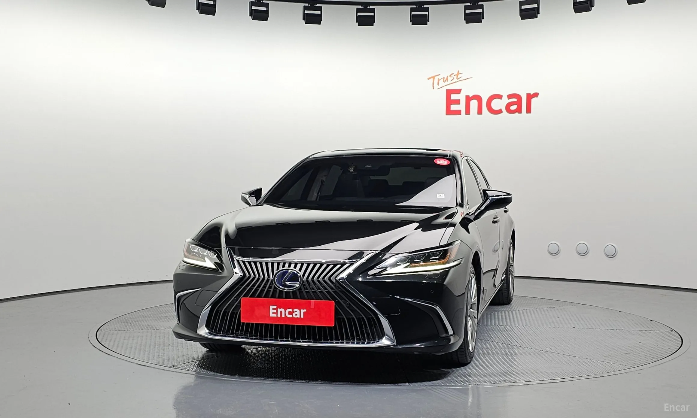 Lexus ES300h 7th Generation превью 3