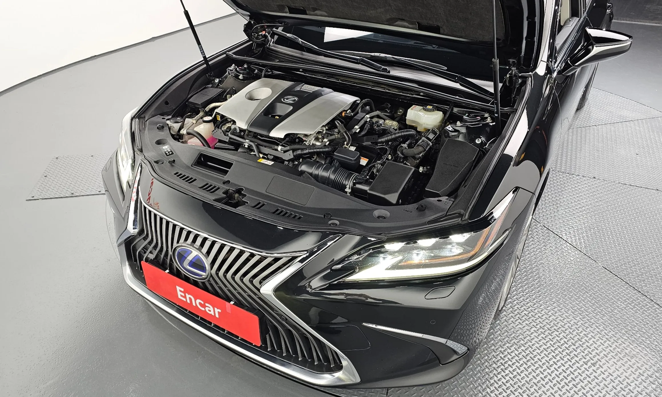 Lexus ES300h 7th Generation превью 6