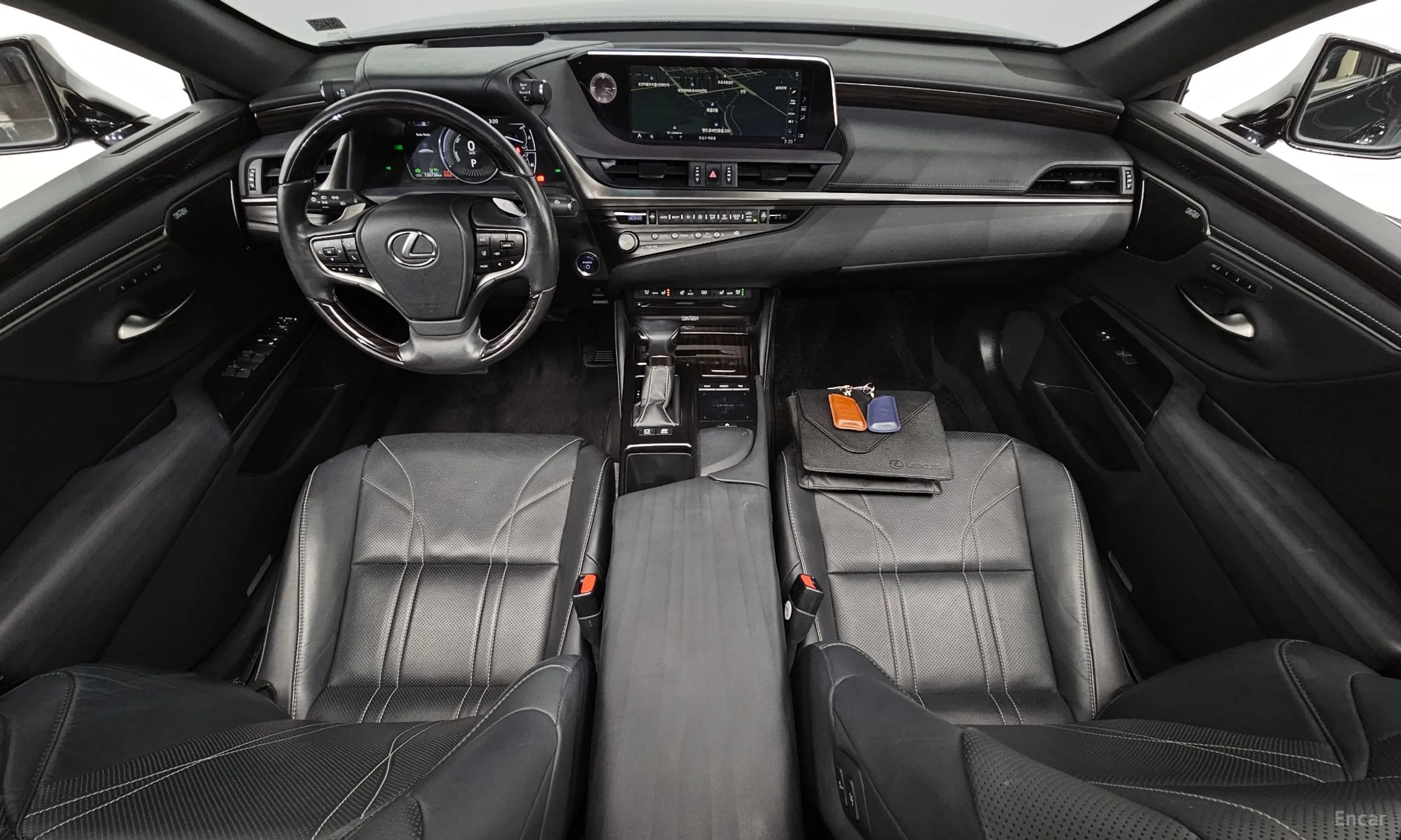Lexus ES300h 7th Generation превью 7