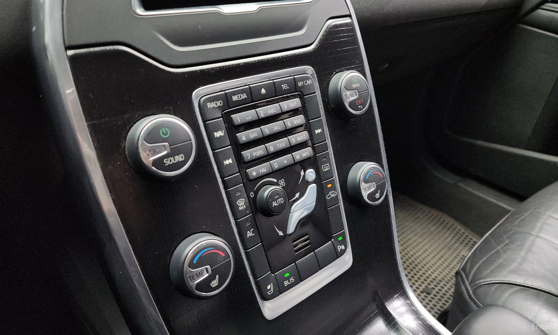 Volvo S80 превью 16