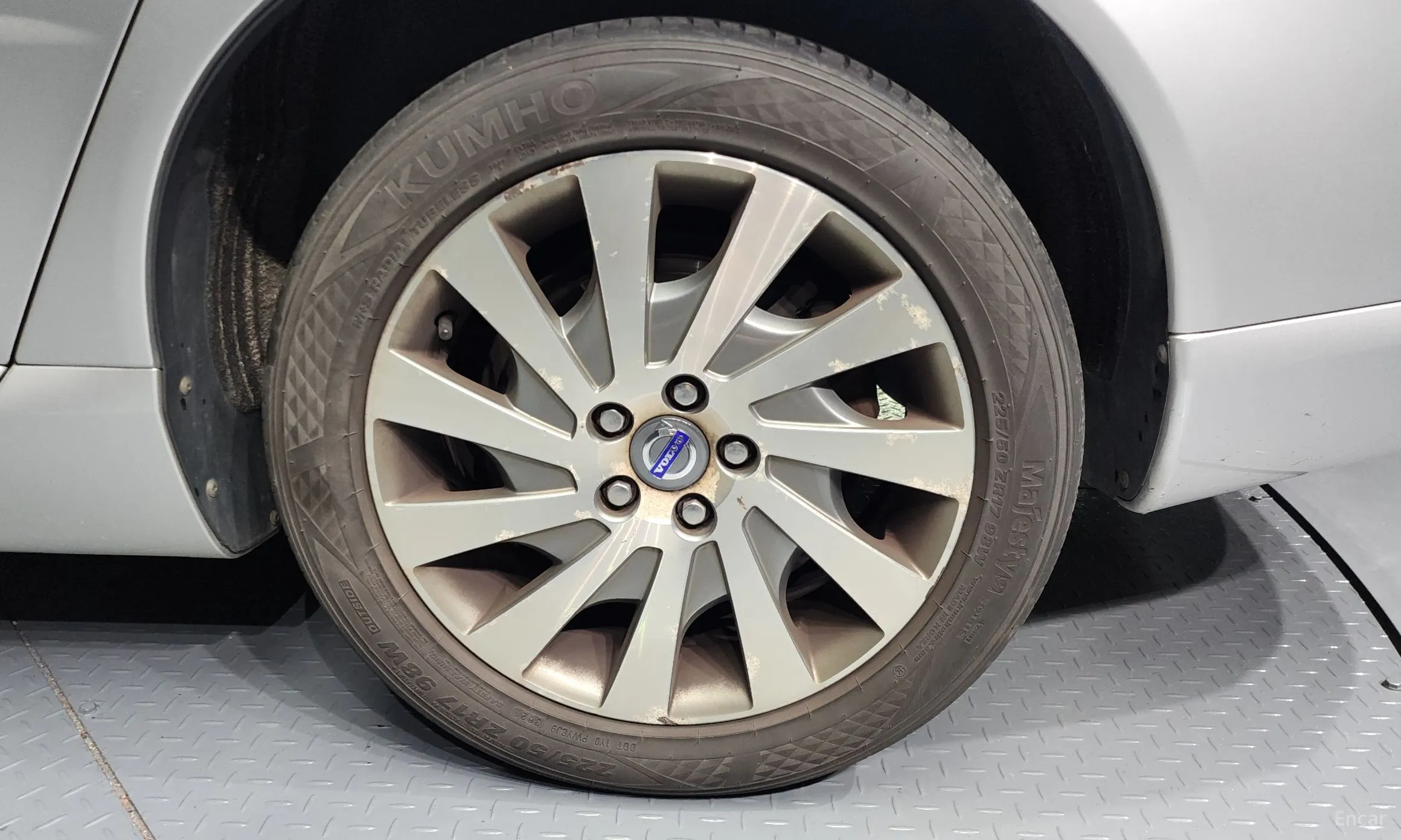 Volvo S80 превью 5