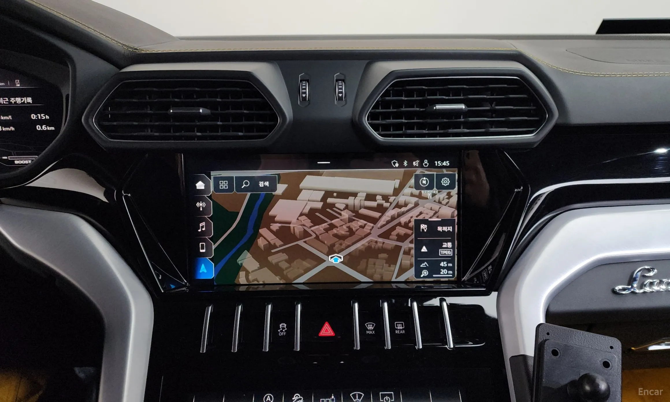 Lamborghini Urus превью 14