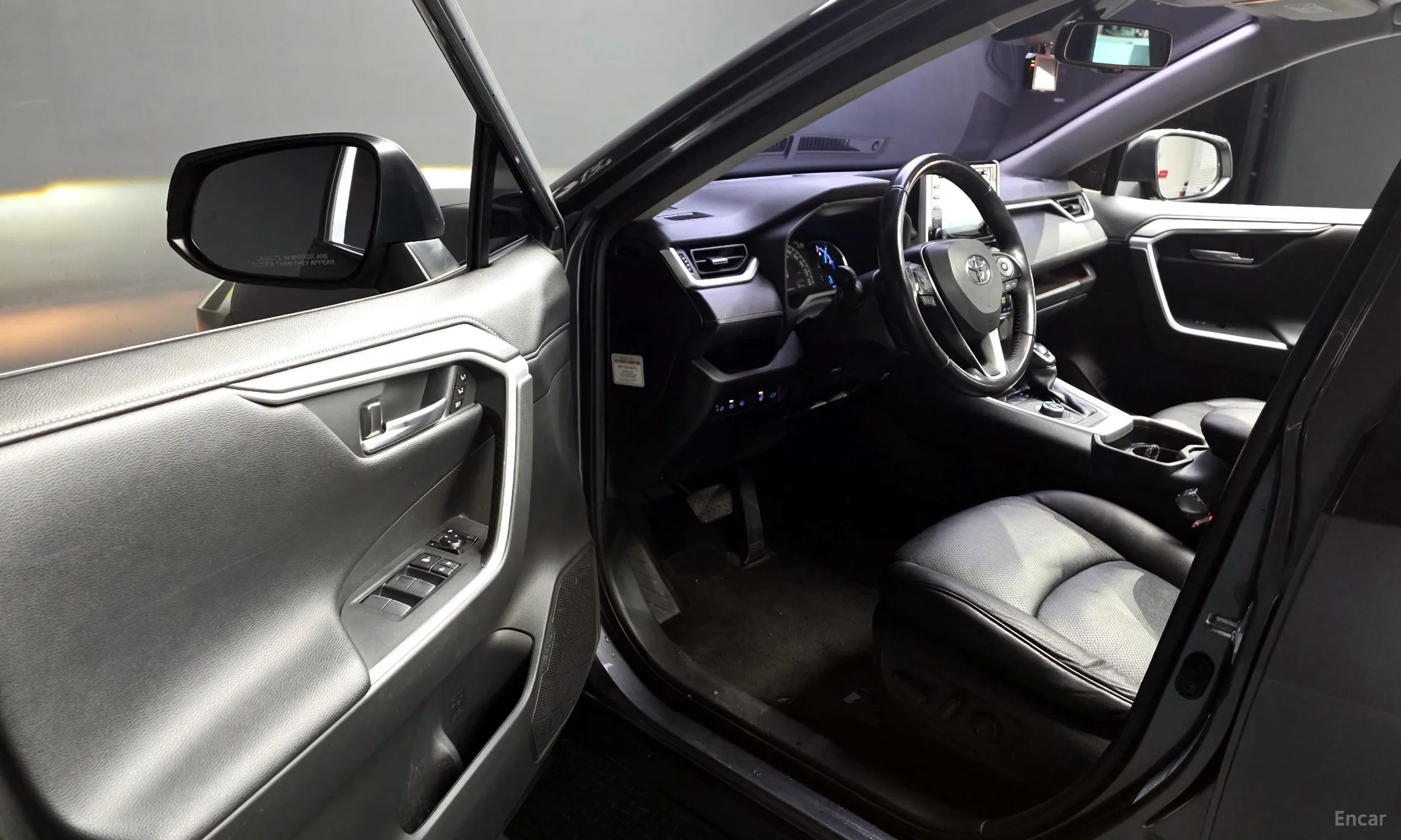 Toyota RAV4 5th Generation превью 10