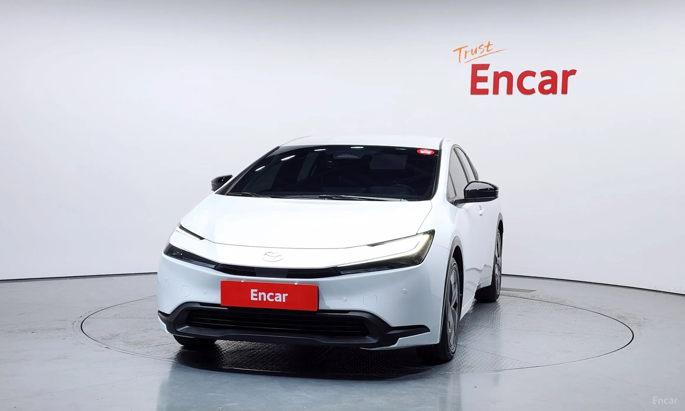 Toyota Prius 5th Generation превью 3