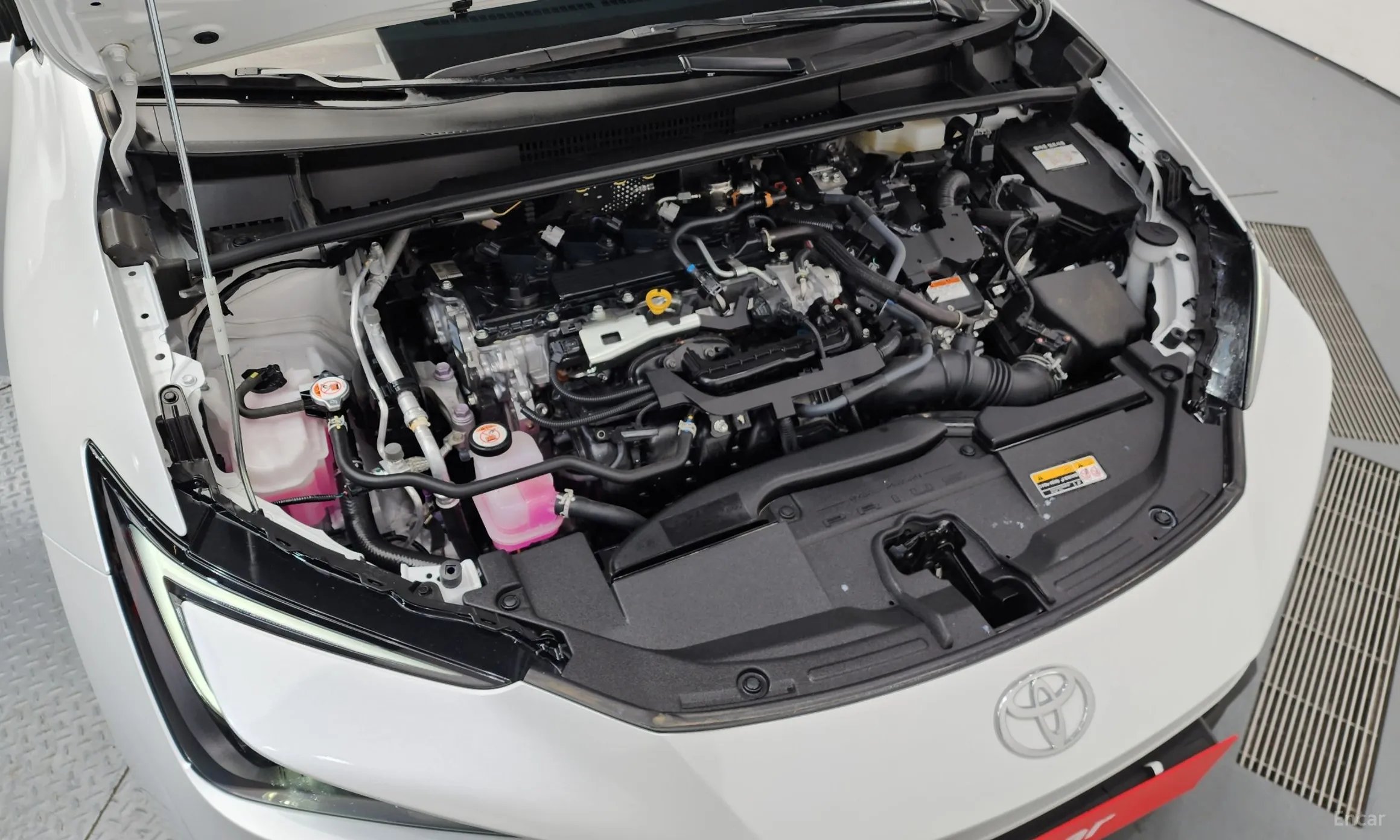 Toyota Prius 5th Generation превью 6