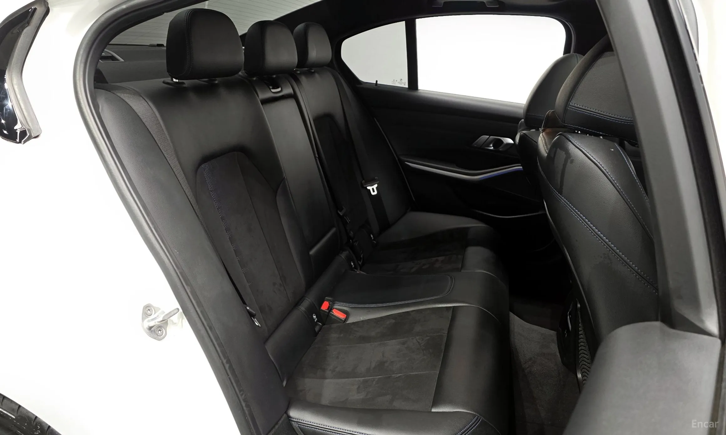 BMW 3 Series (G20) превью 12