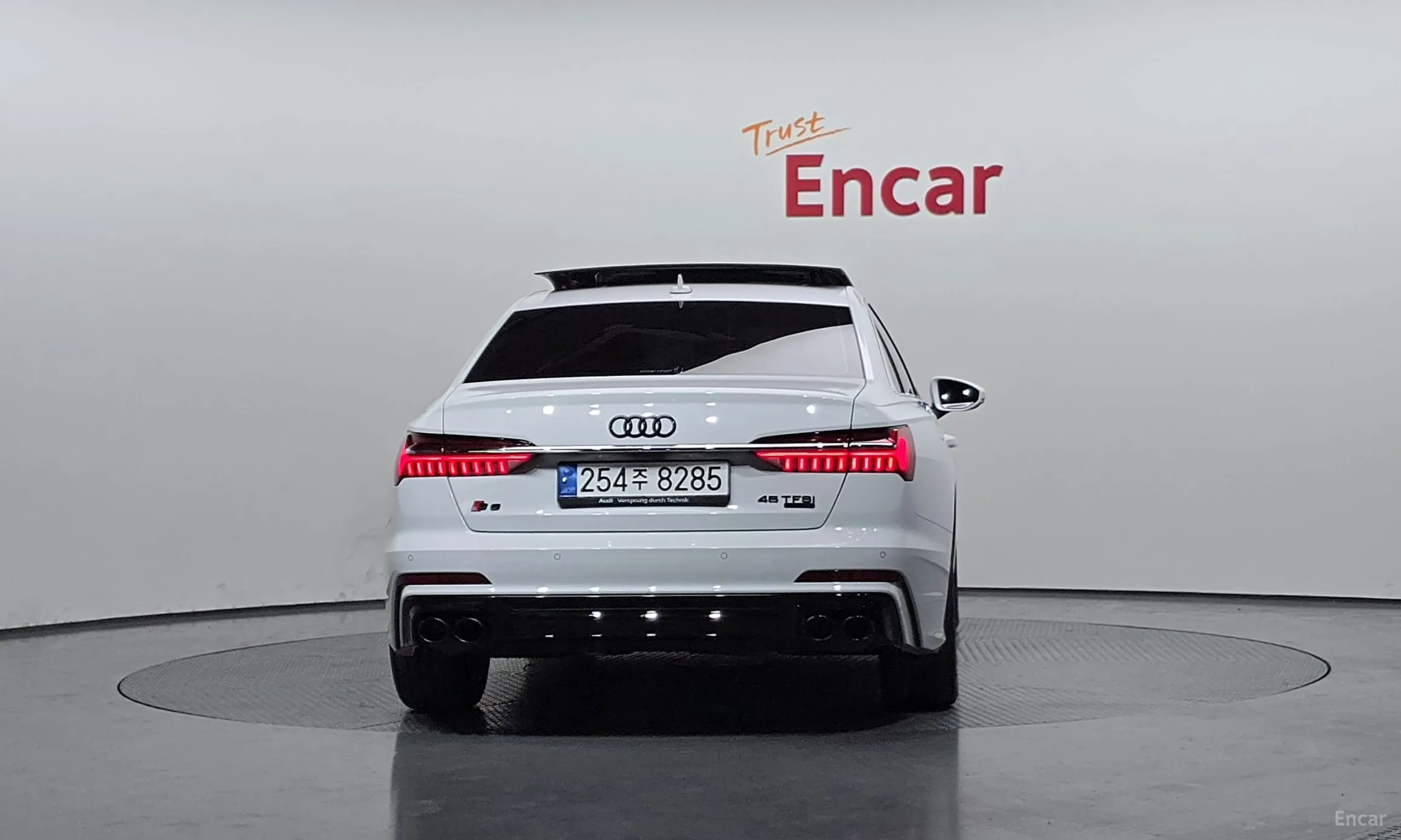 Audi A6 (C8) превью 4