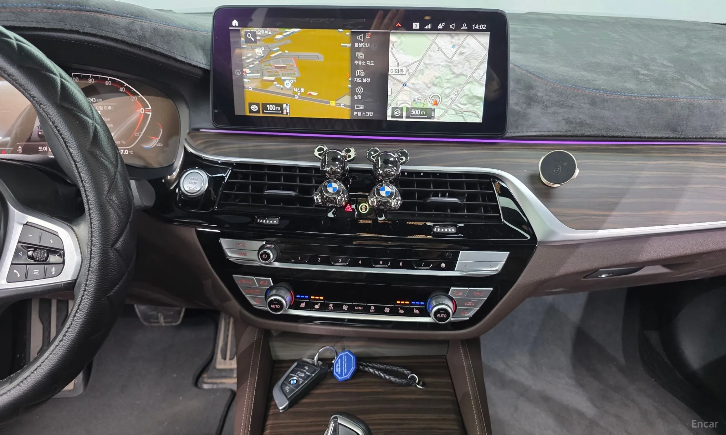 BMW 5 Series (G30) превью 15
