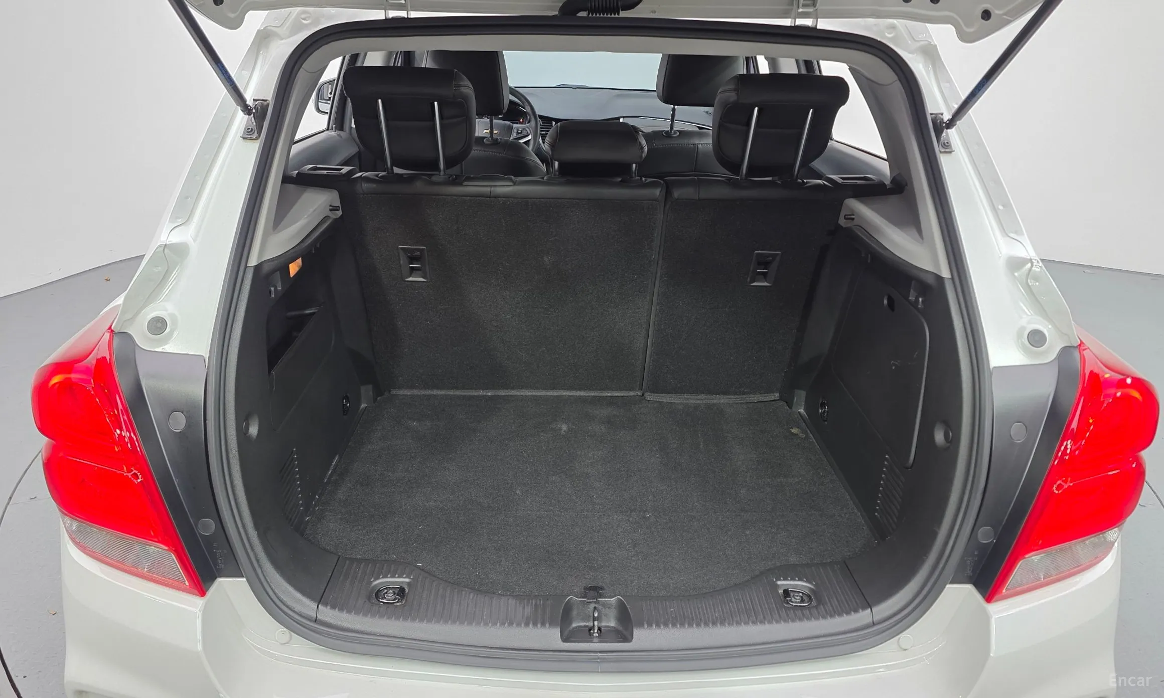 Chevrolet (GM Daewoo) Trax превью 20
