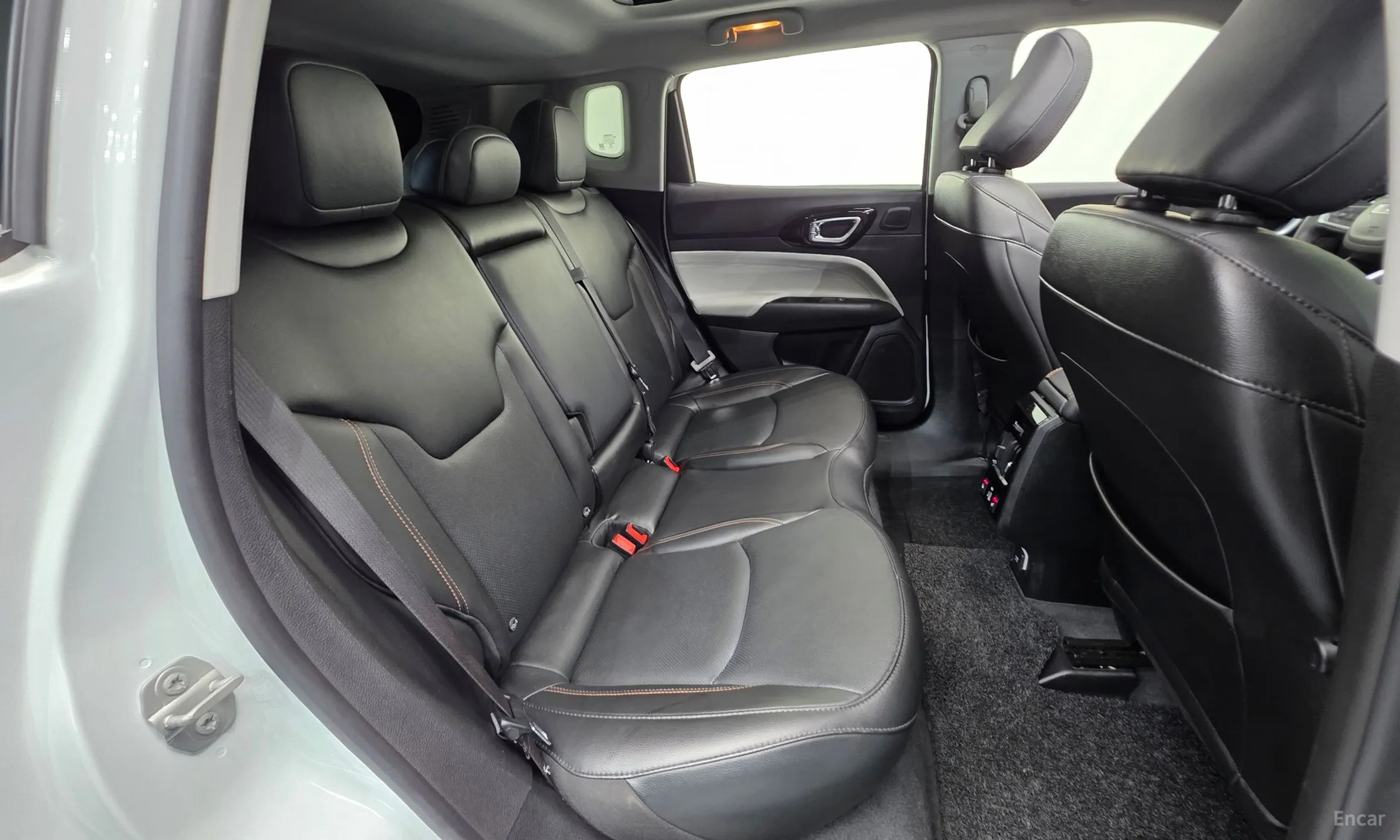 Jeep Compass 2nd Generation превью 19