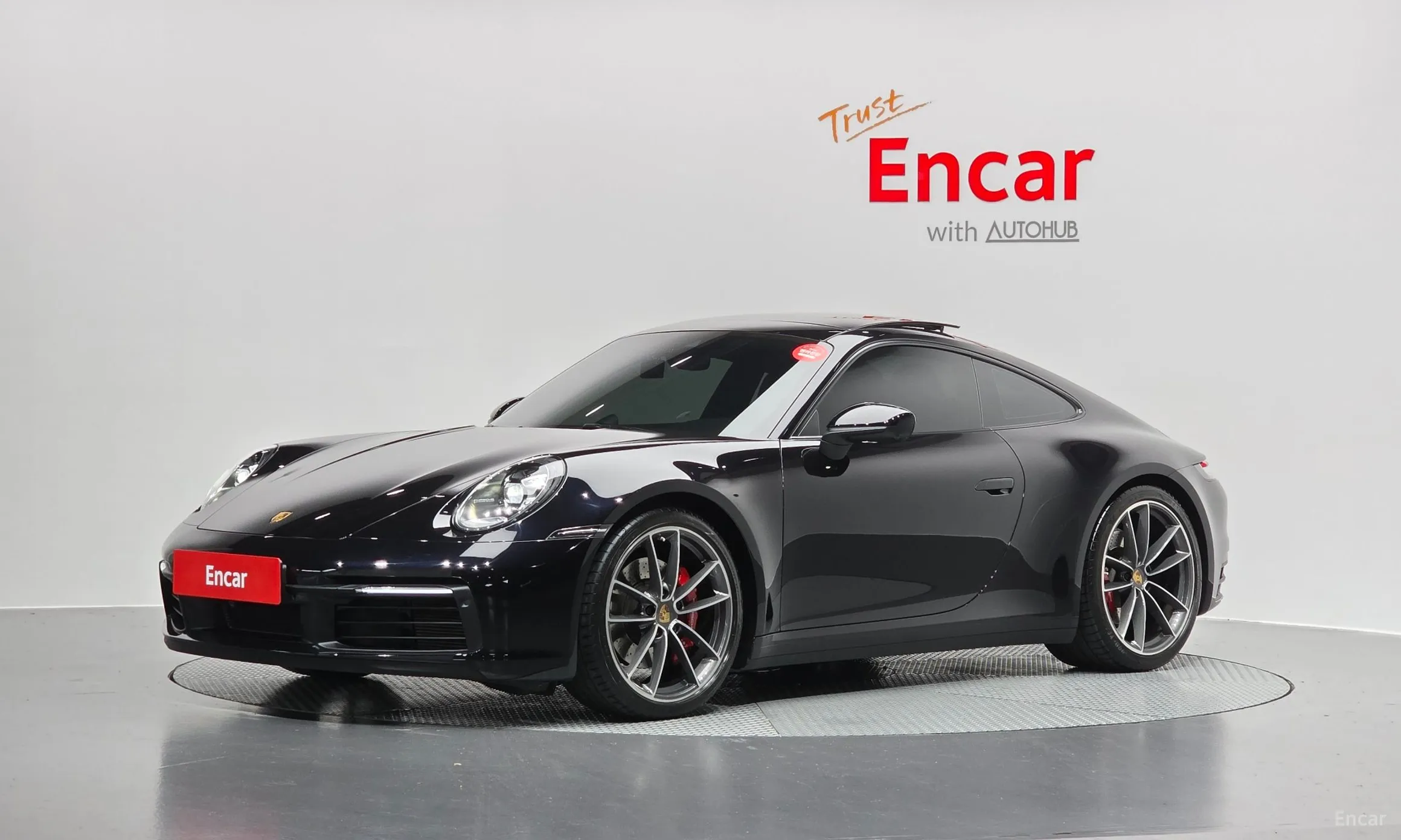 911 (992)