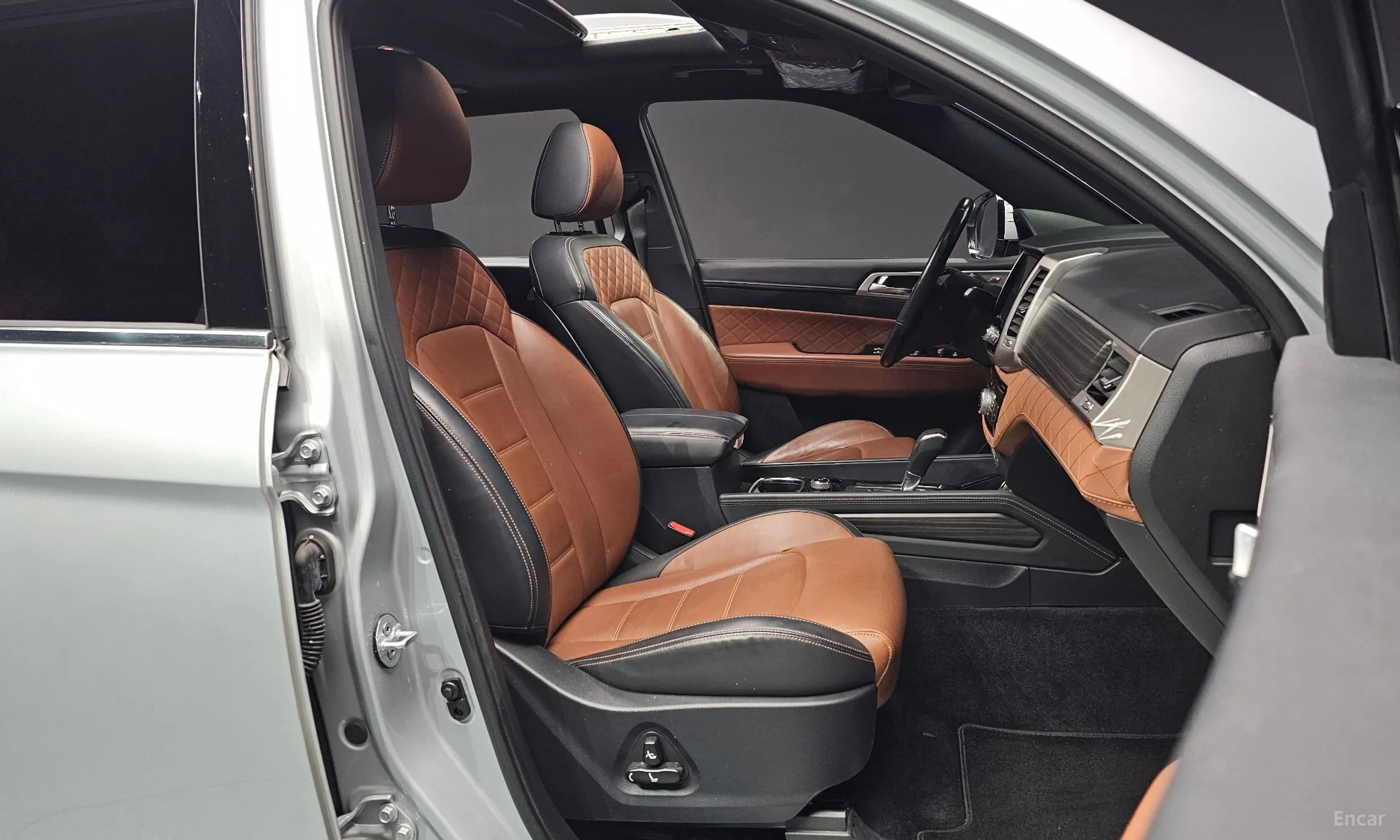 KG Mobility (SsangYong) G4 Rexton превью 10