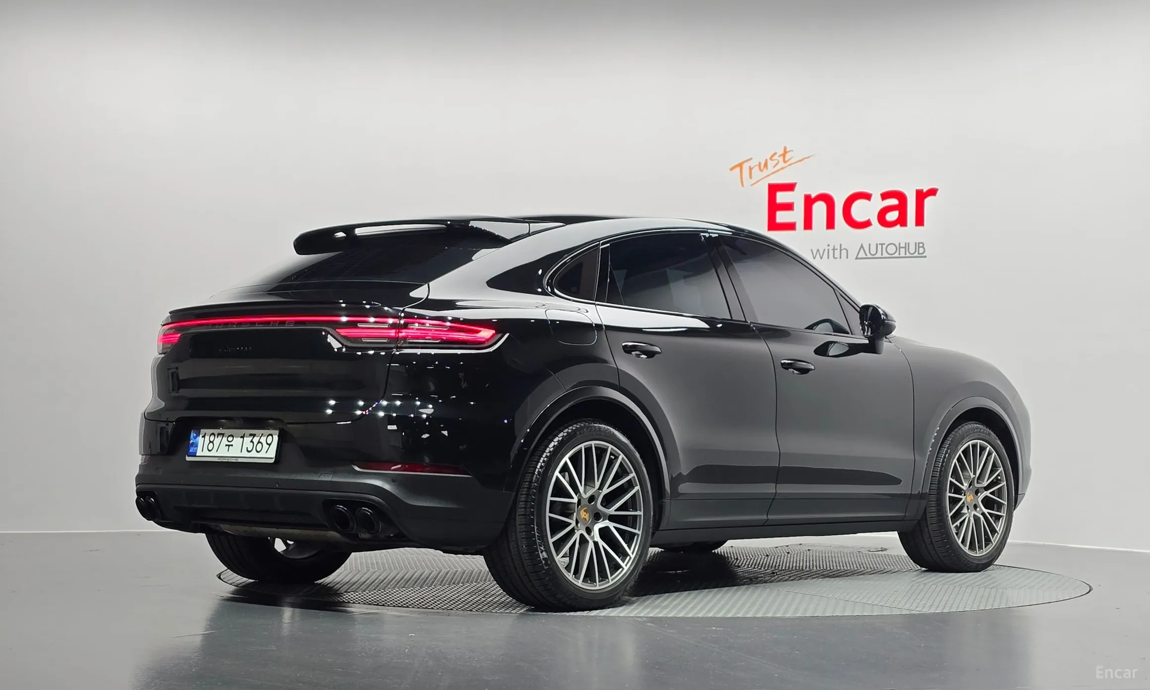 Porsche Cayenne (PO536) превью 2