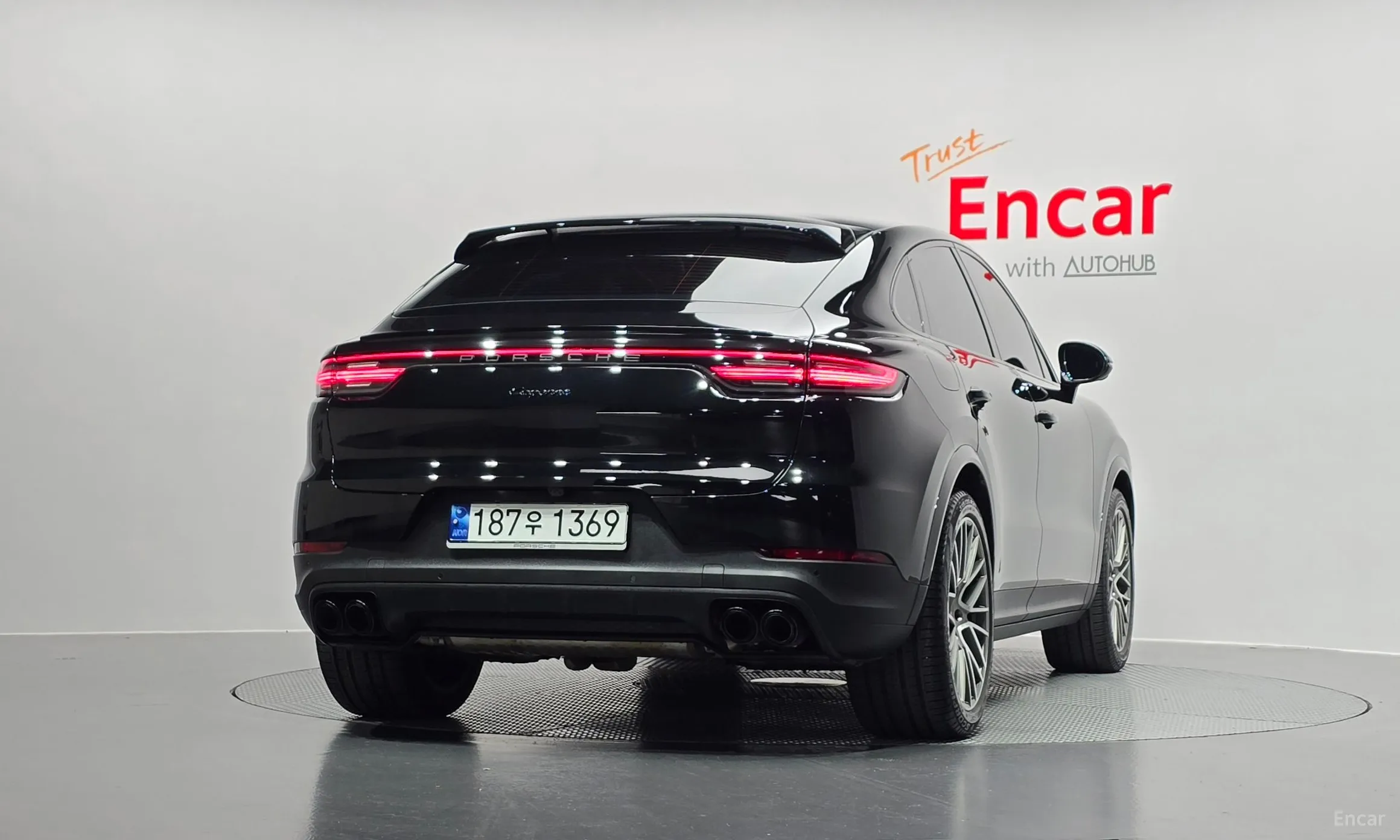 Porsche Cayenne (PO536) превью 4