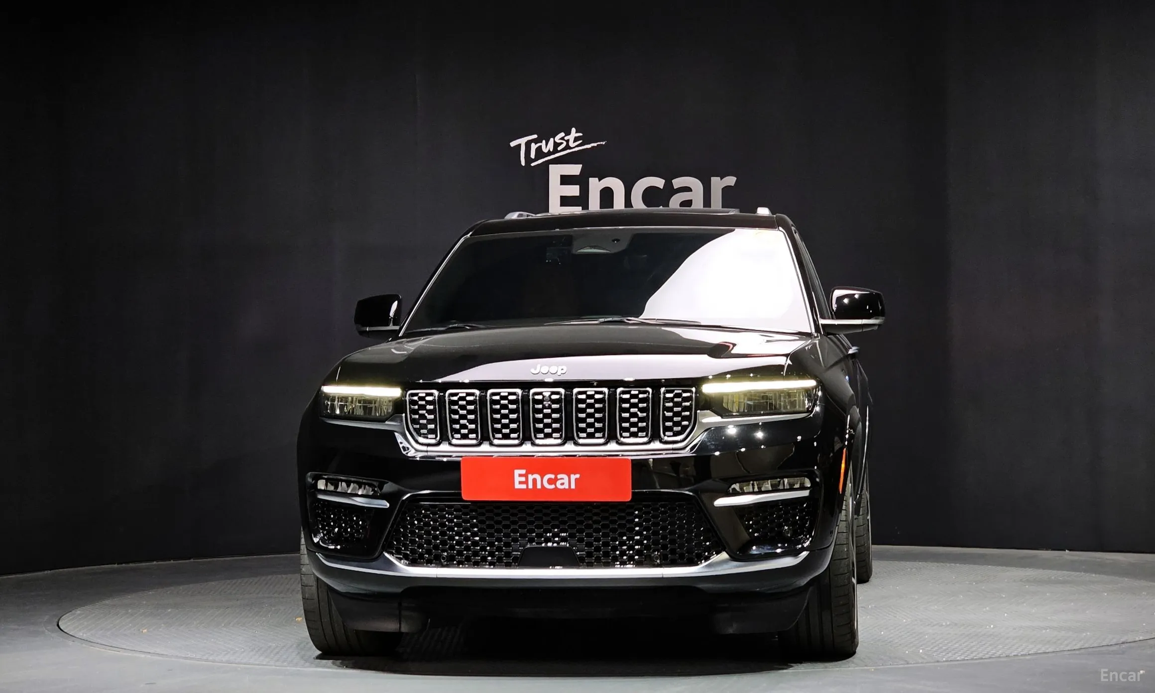 Jeep Grand Cherokee (WL) превью 3