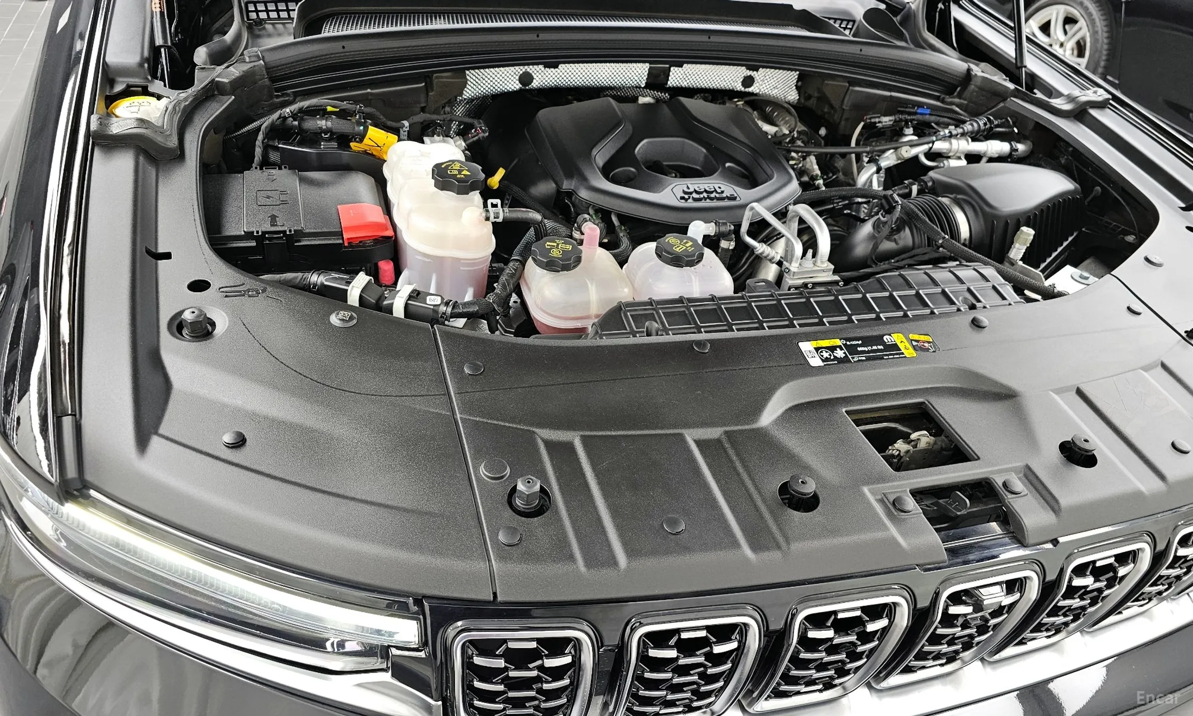 Jeep Grand Cherokee (WL) превью 6