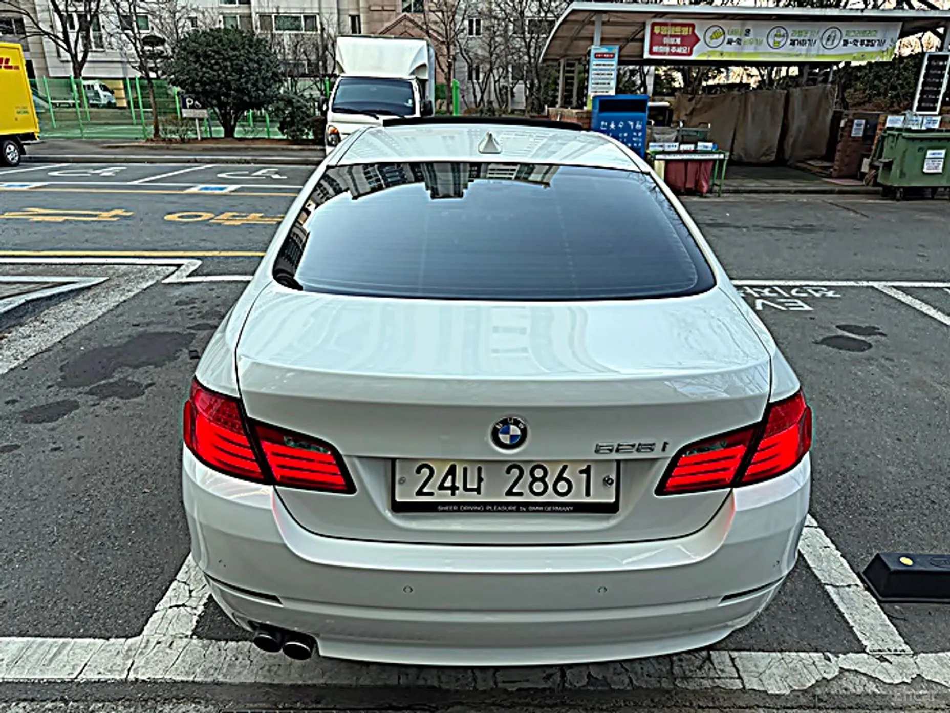 BMW 5 Series (F10) превью 4