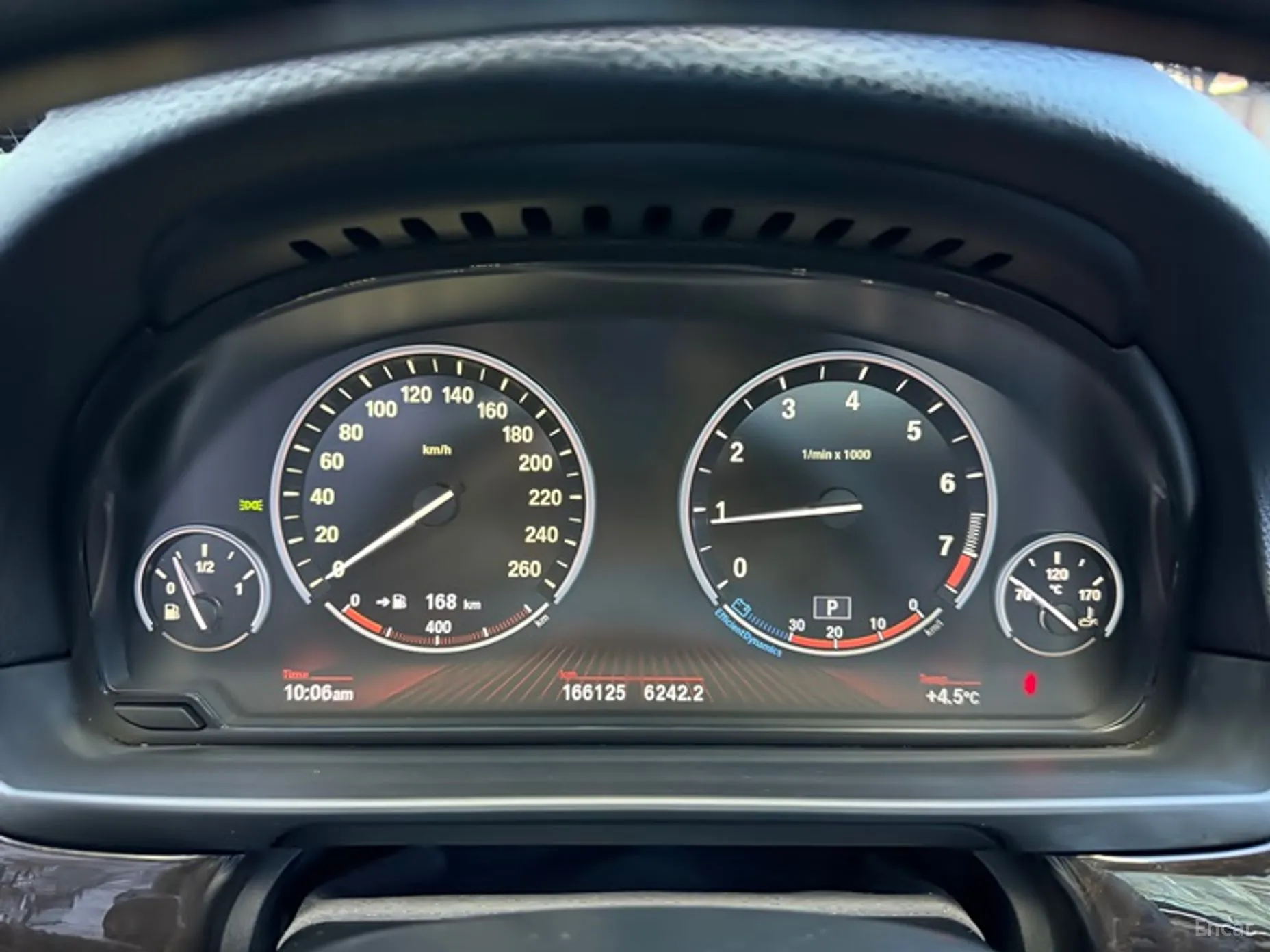 BMW 5 Series (F10) превью 8