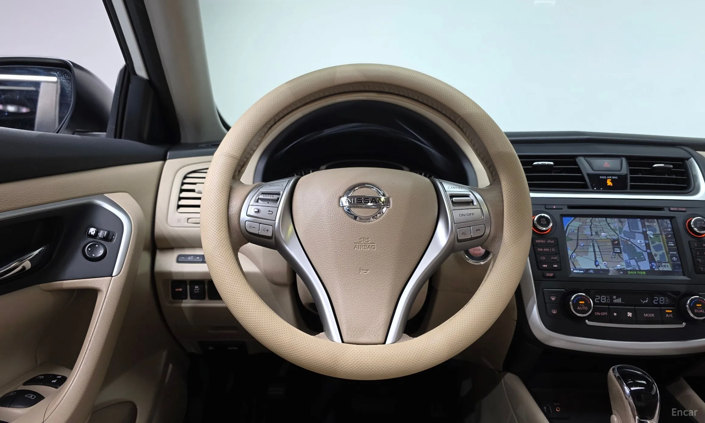 Nissan Altima превью 15