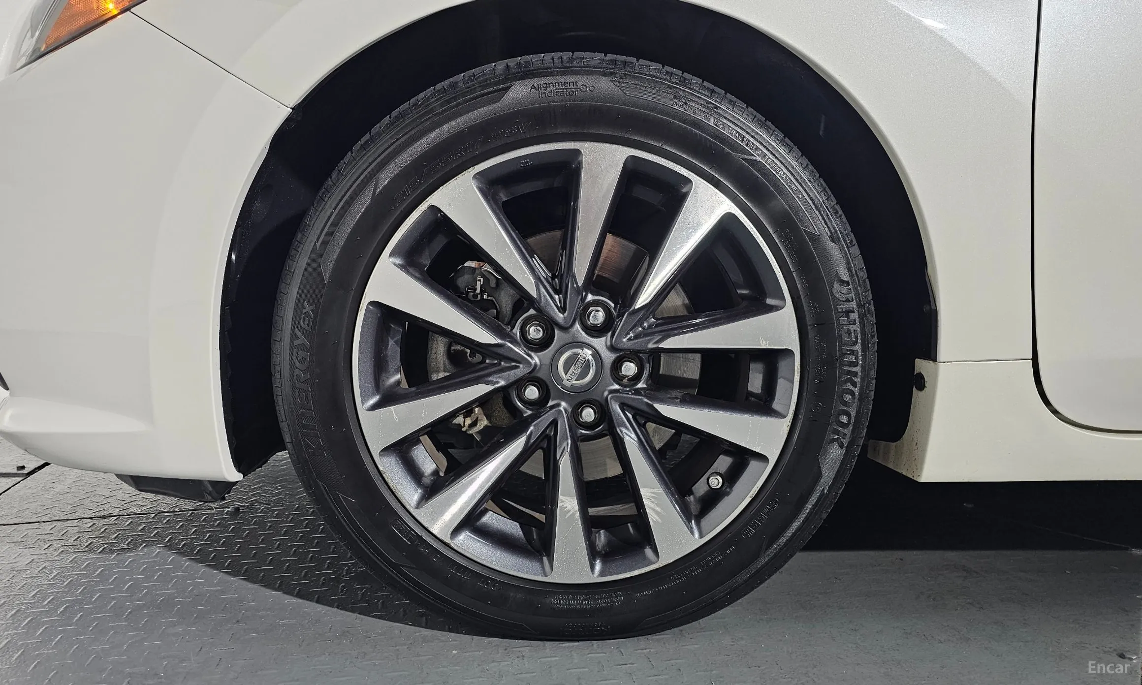 Nissan Altima превью 5