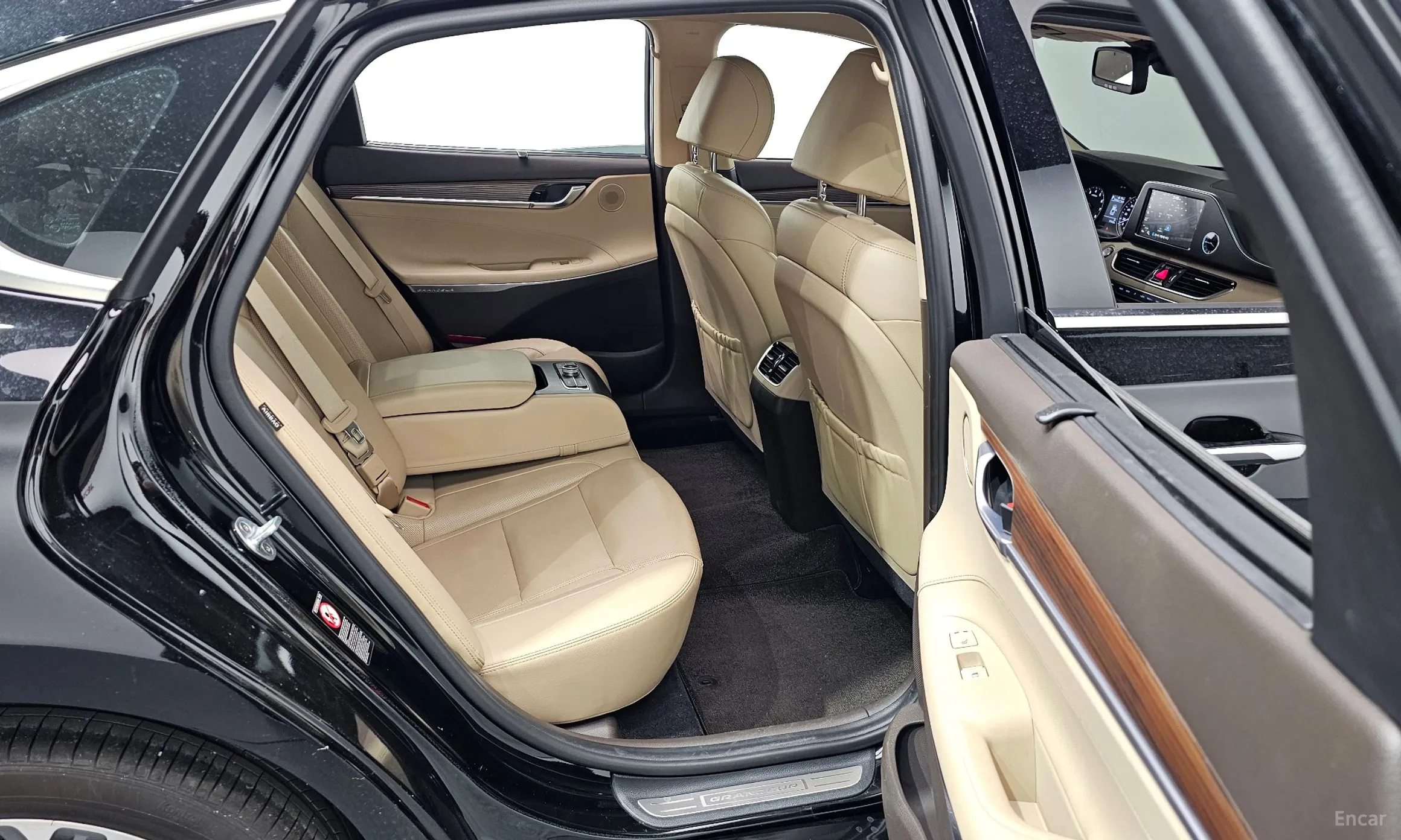 Hyundai Grandeur IG превью 11