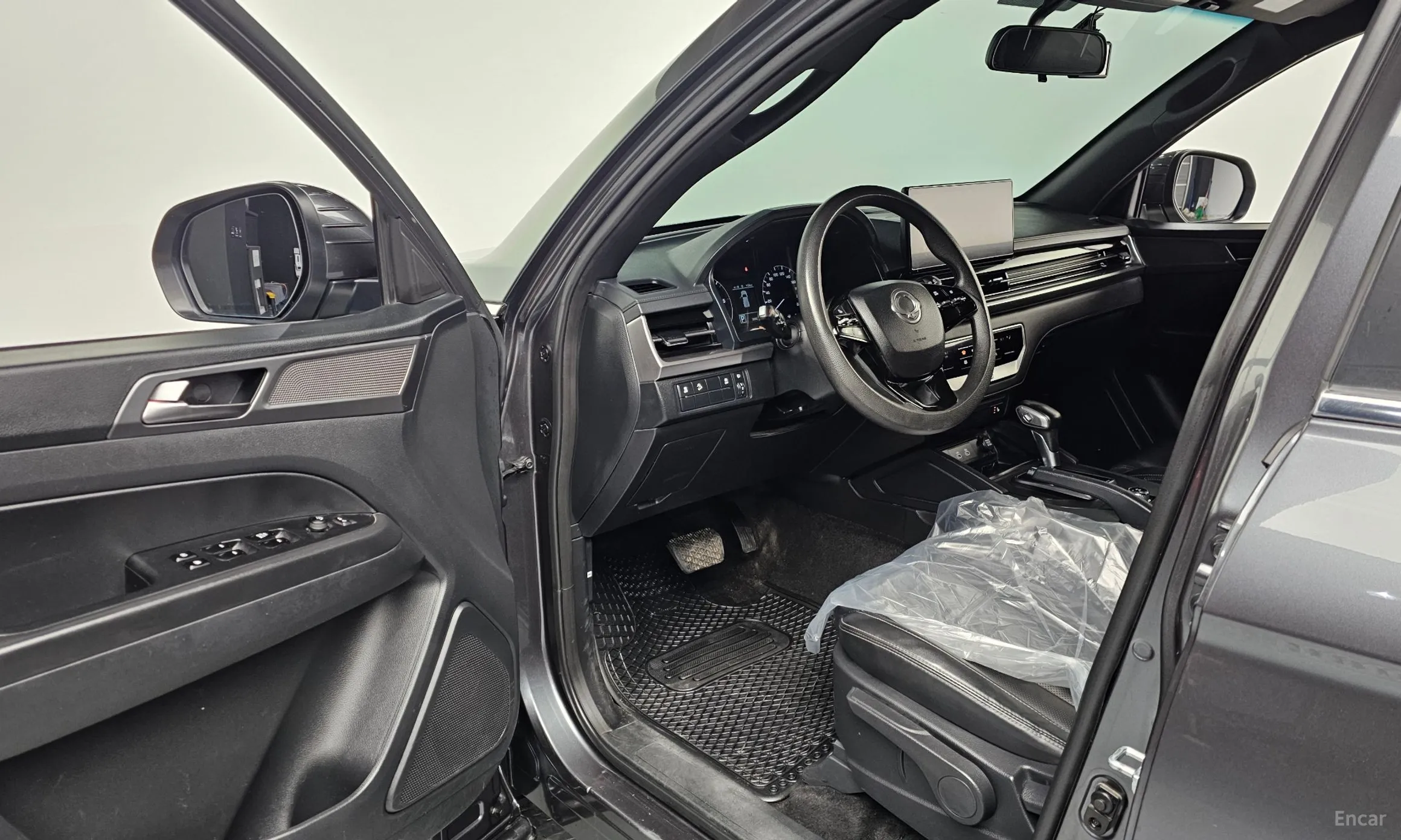 KG Mobility (SsangYong) Rexton Sports превью 10