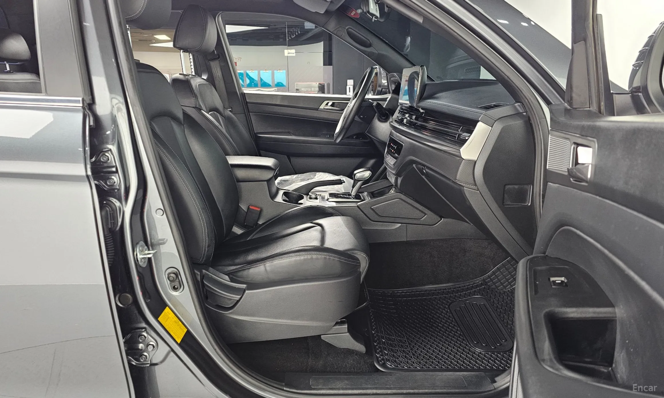 KG Mobility (SsangYong) Rexton Sports превью 11