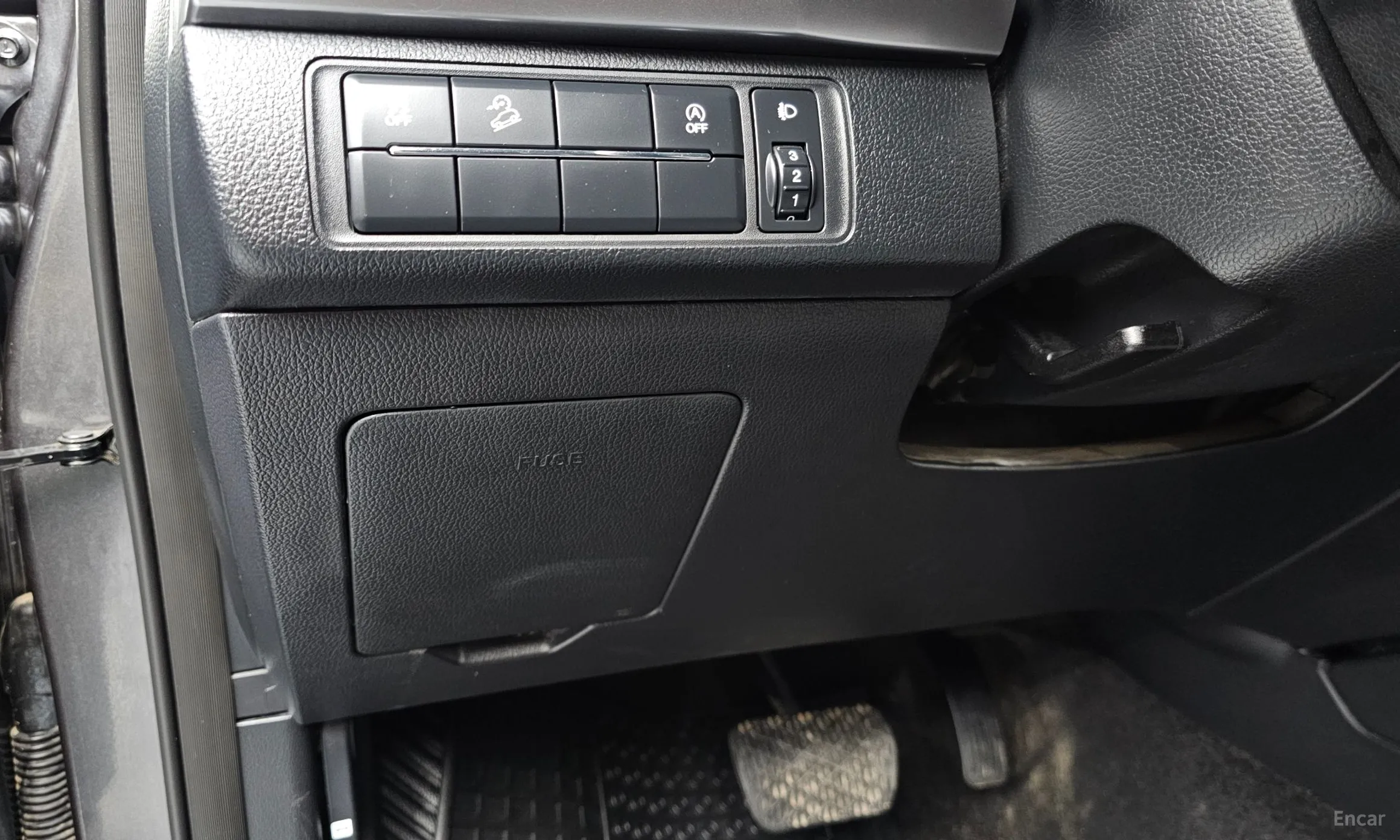 KG Mobility (SsangYong) Rexton Sports превью 19