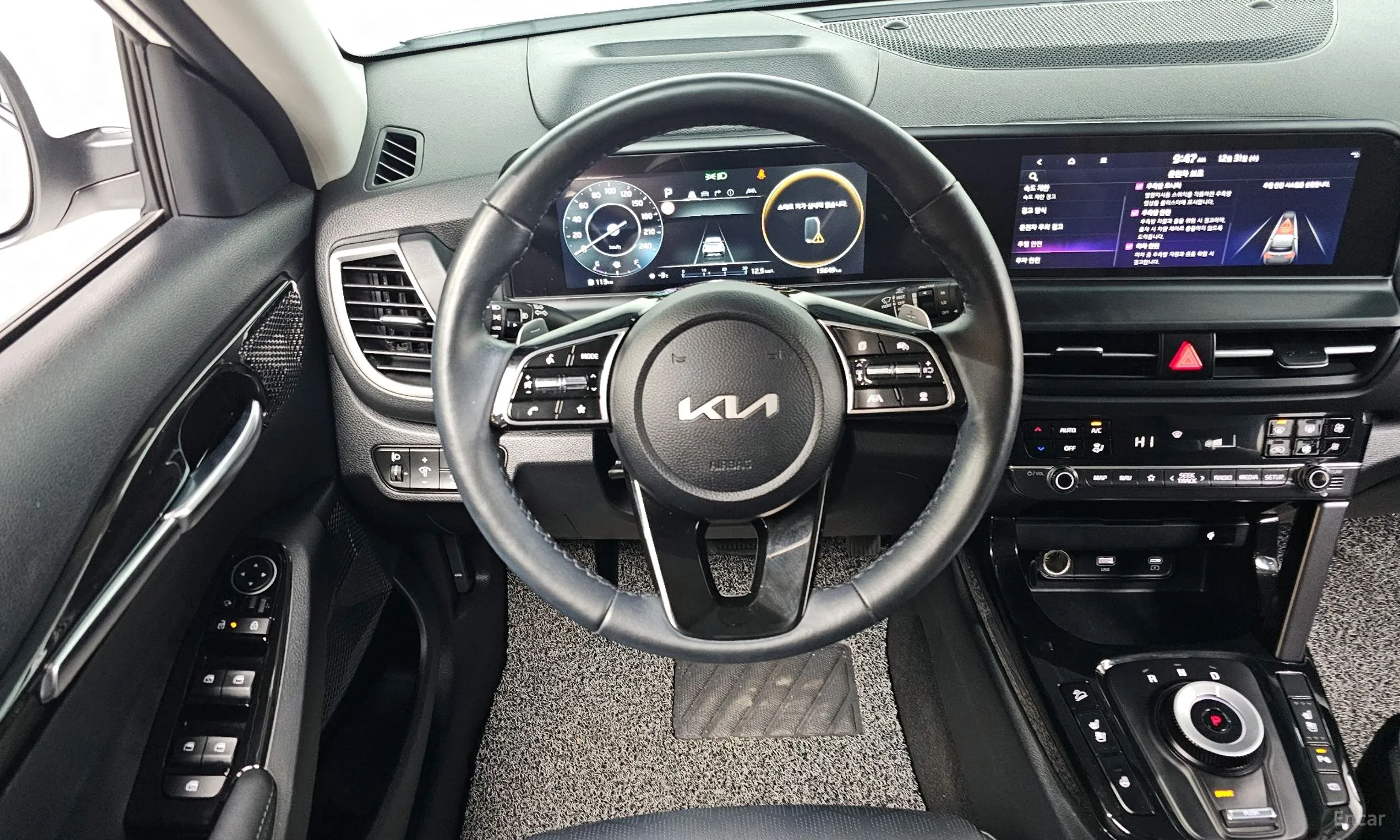 Kia Seltos превью 13