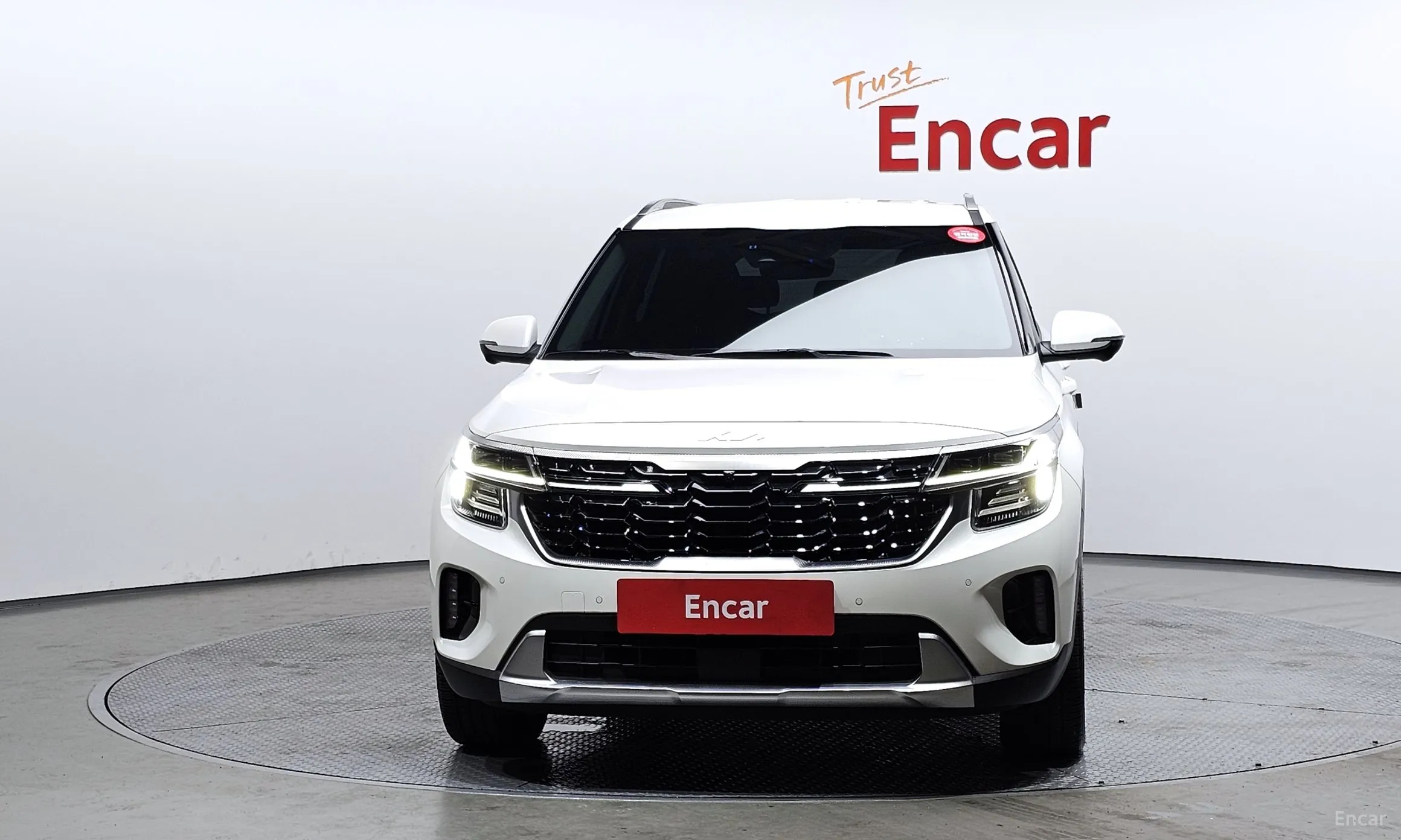 Kia Seltos превью 3