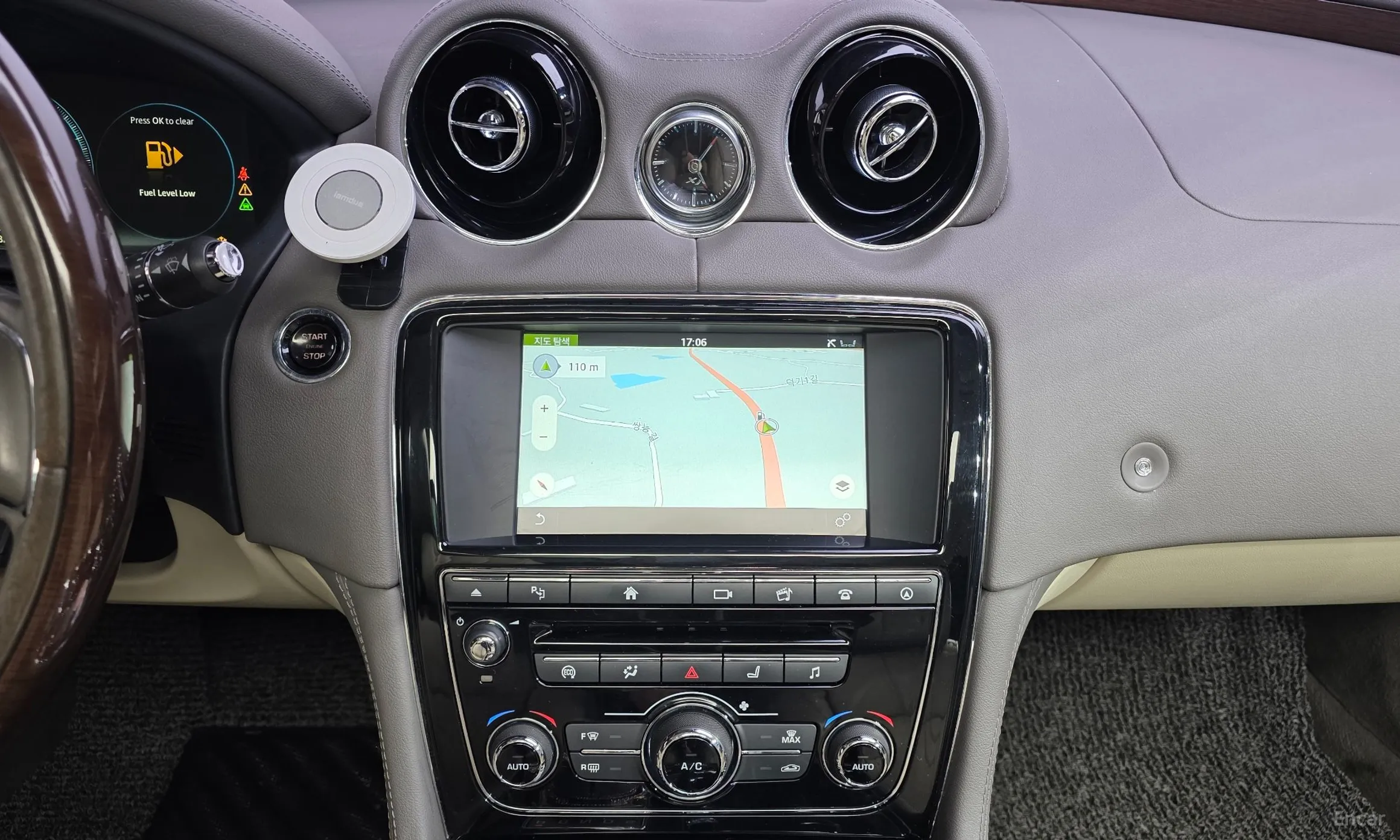 Jaguar All New XJ превью 14