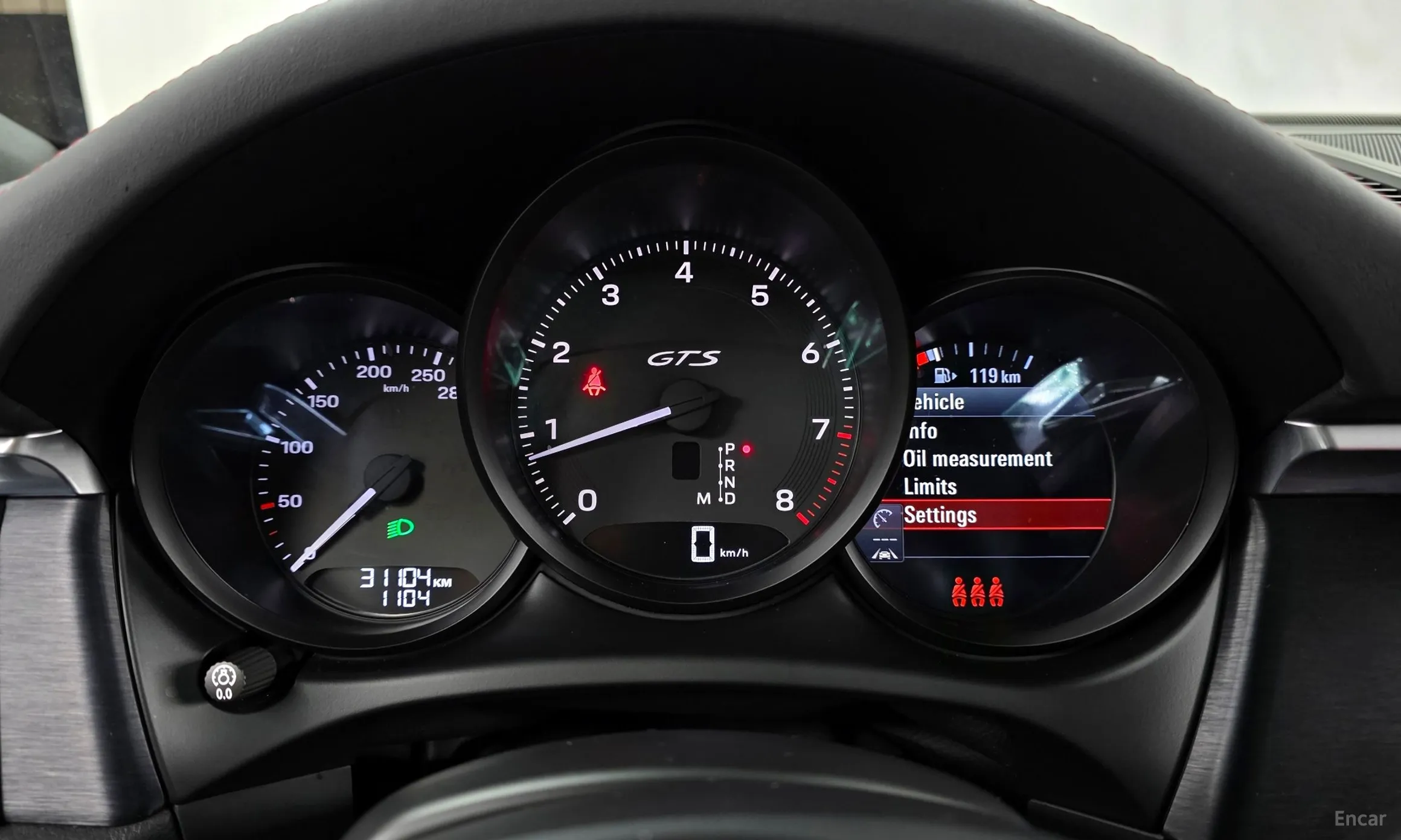 Porsche Macan превью 8