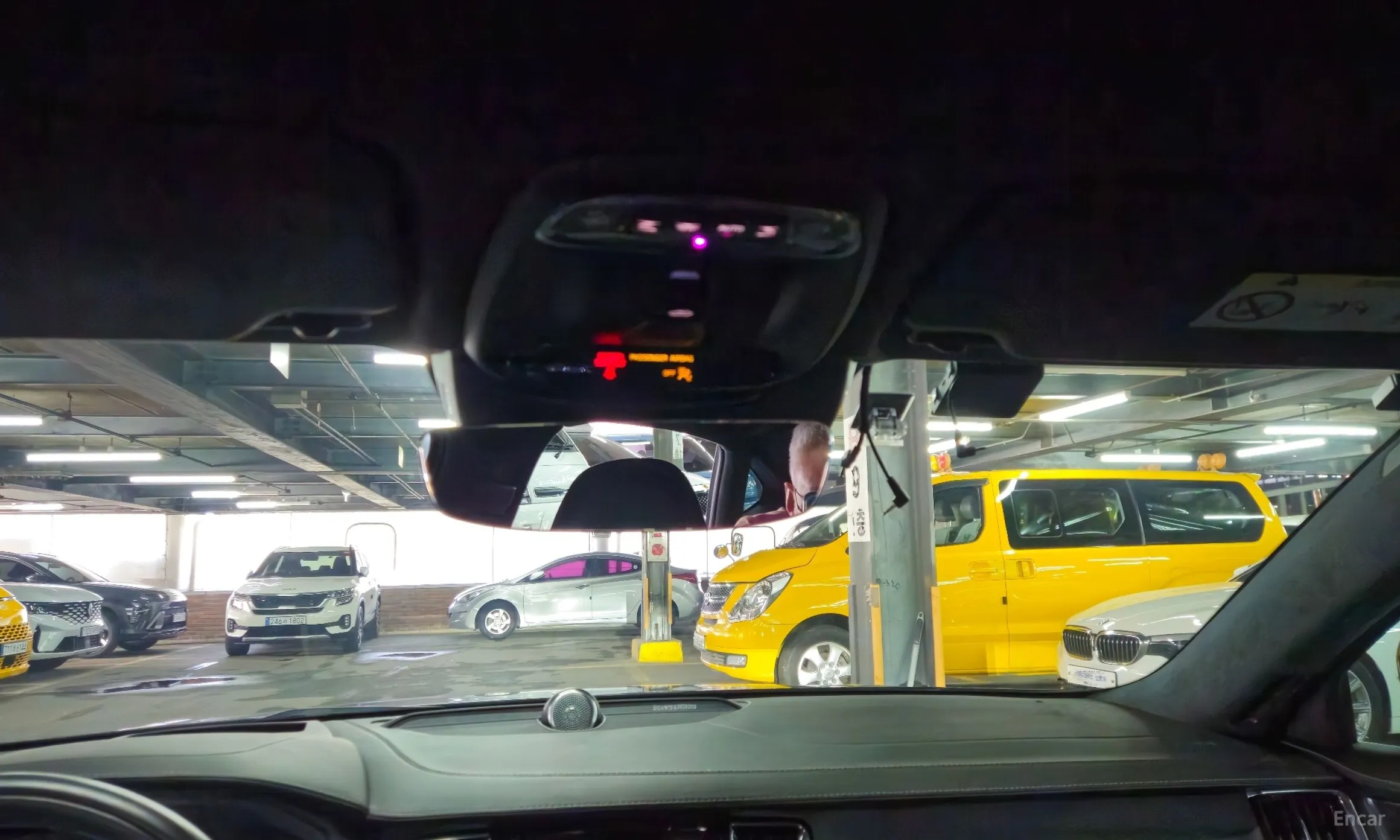 Volvo S90 превью 15