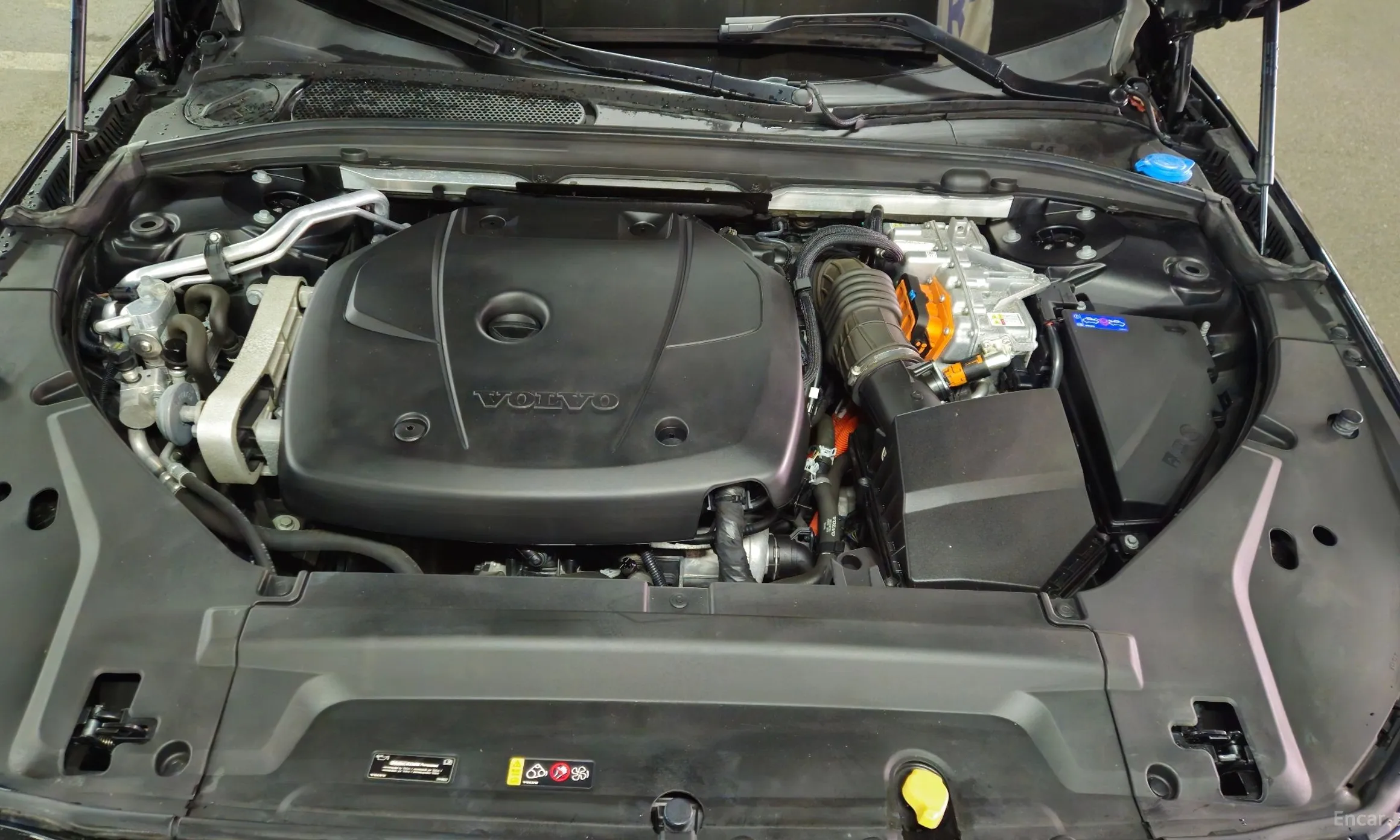 Volvo S90 превью 6